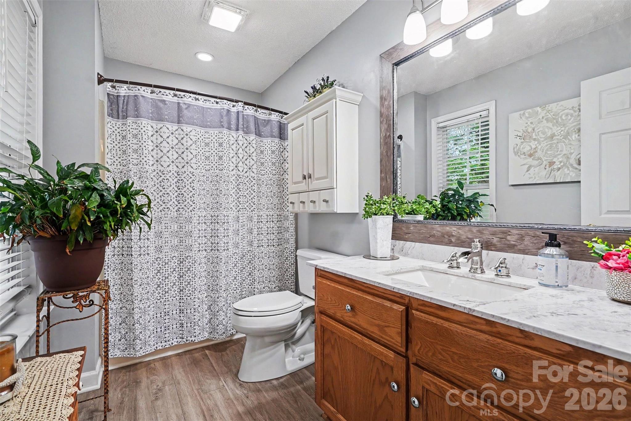 6007 Charlton Oaks Drive — Waxhaw