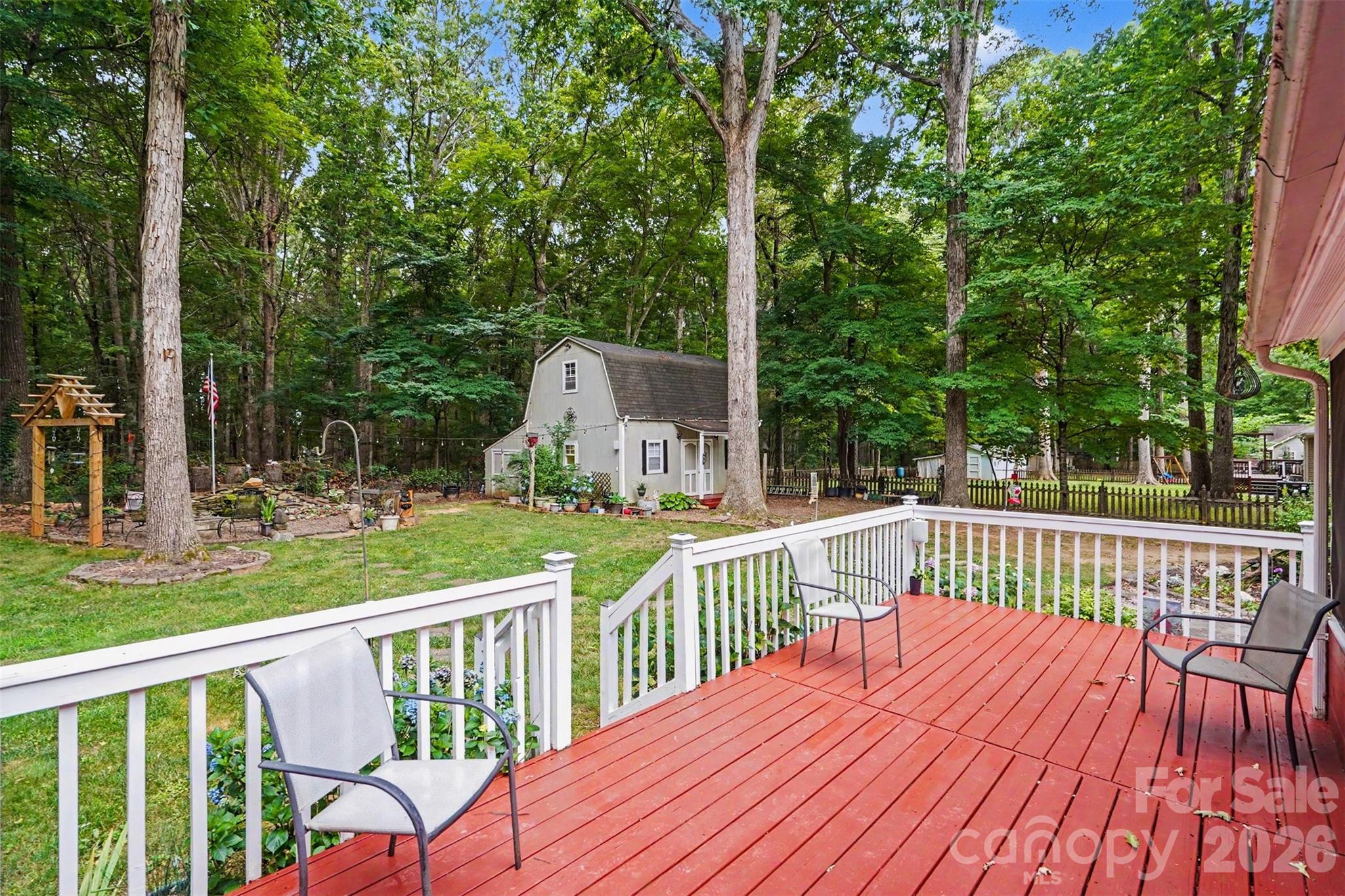 6007 Charlton Oaks Drive — Waxhaw
