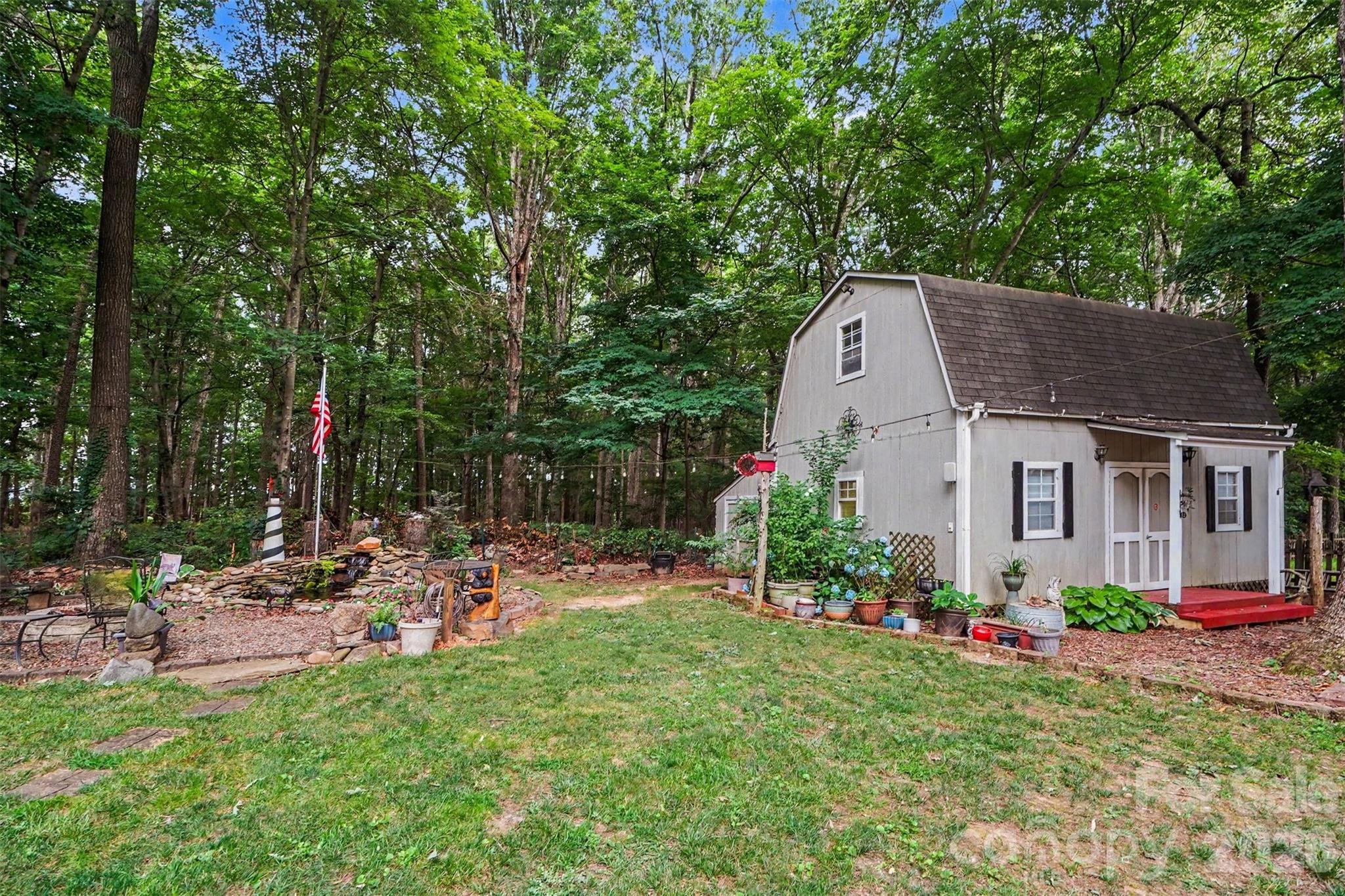6007 Charlton Oaks Drive — Waxhaw