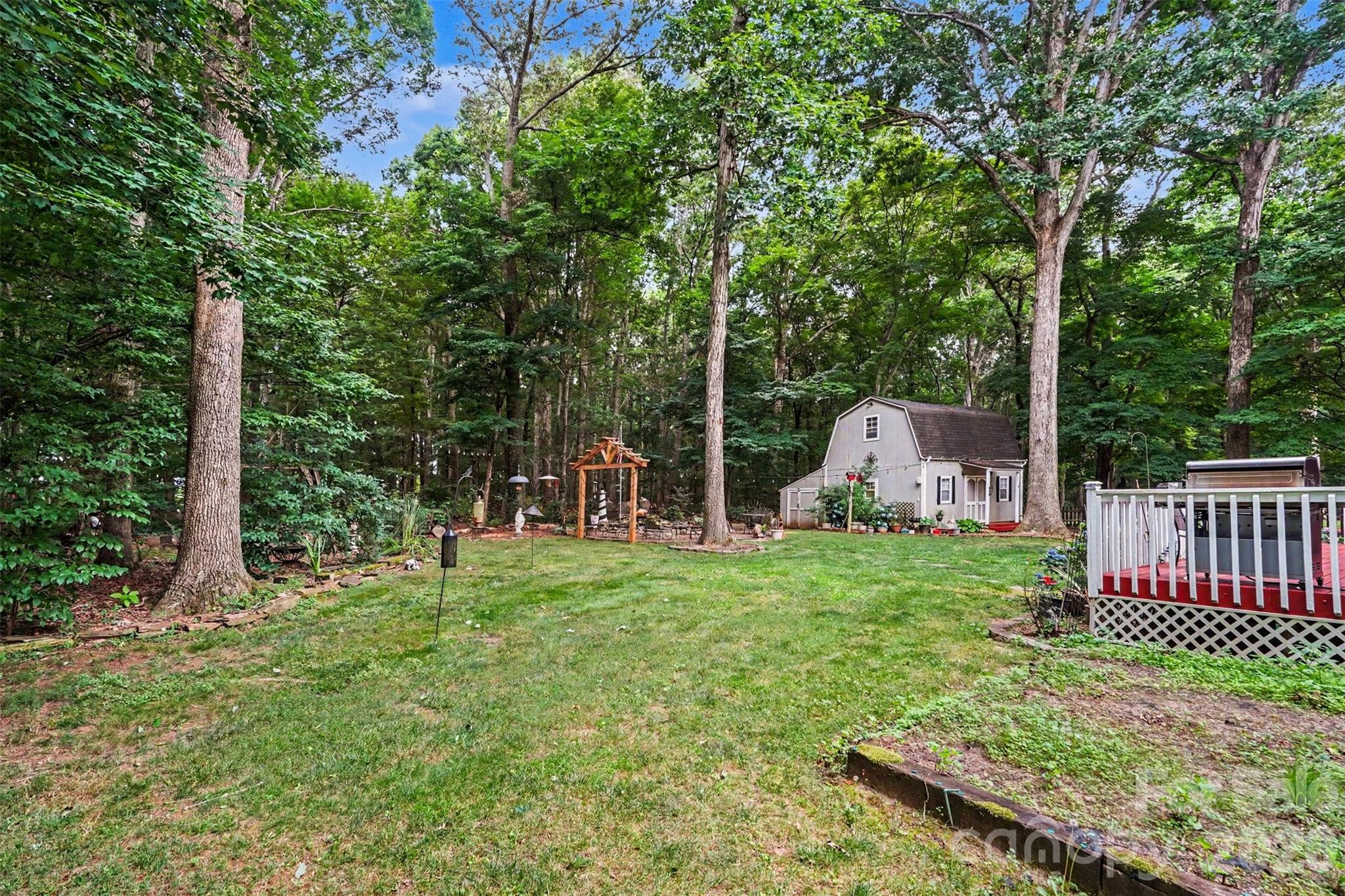 6007 Charlton Oaks Drive — Waxhaw