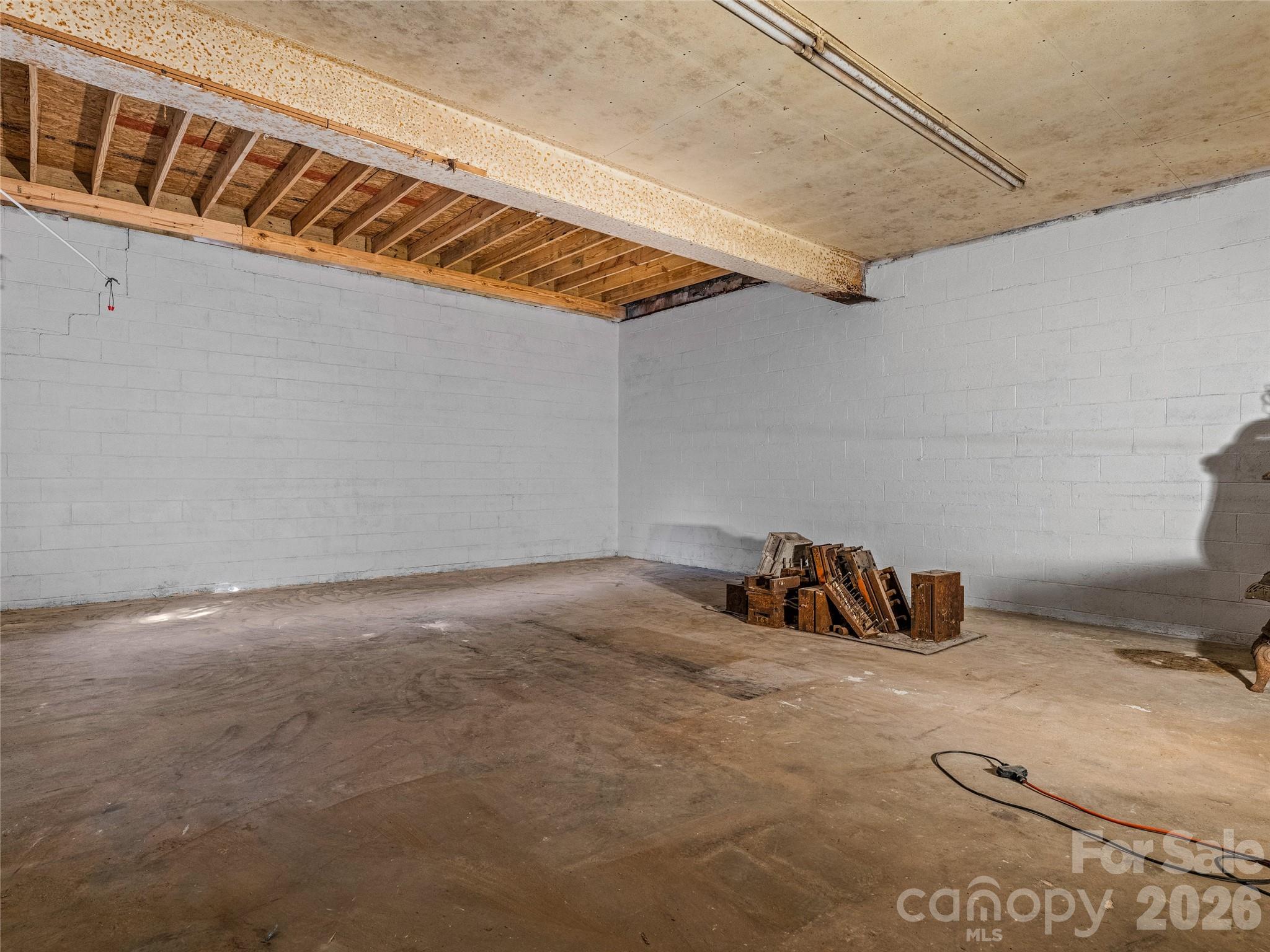 204 Sutton Avenue — Black Mountain