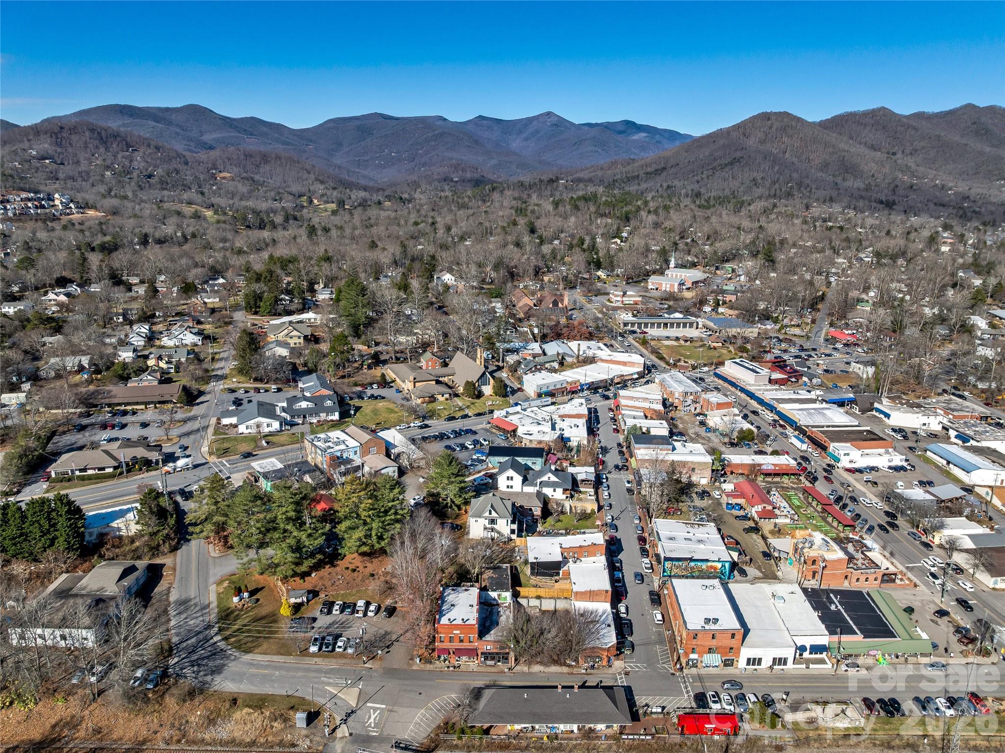204 Sutton Avenue — Black Mountain