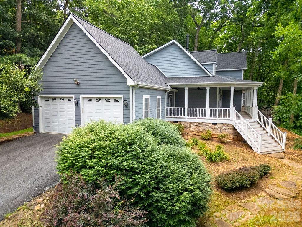 359 Davids Trace — Pisgah Forest