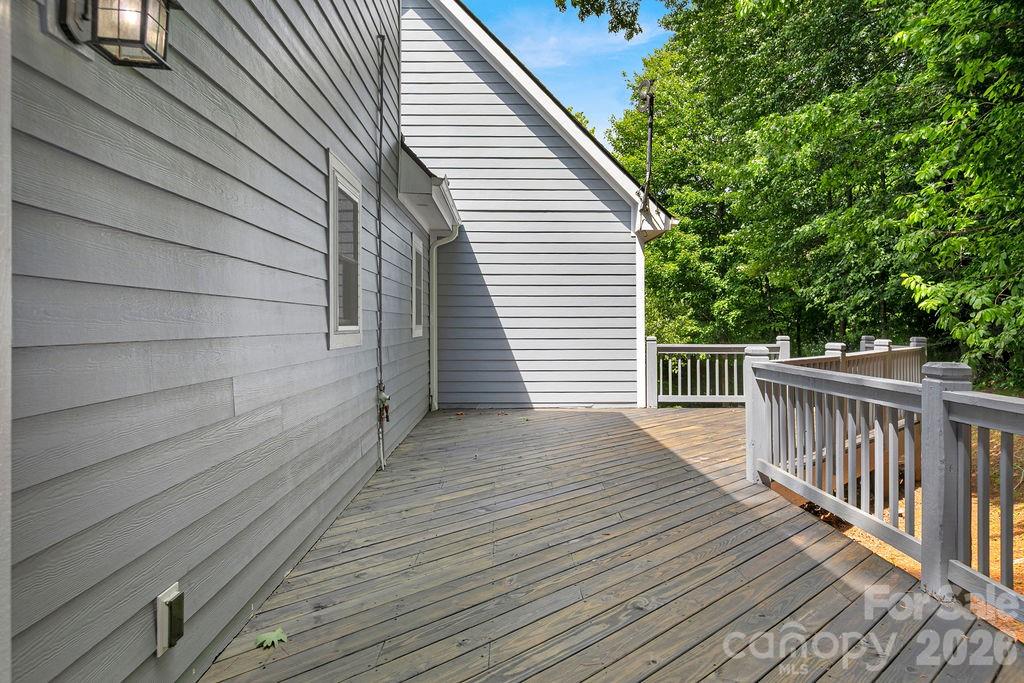 359 Davids Trace — Pisgah Forest
