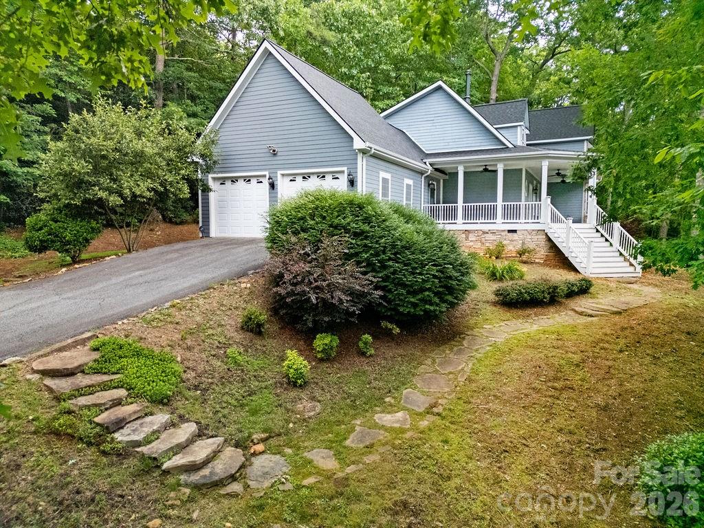 359 Davids Trace — Pisgah Forest