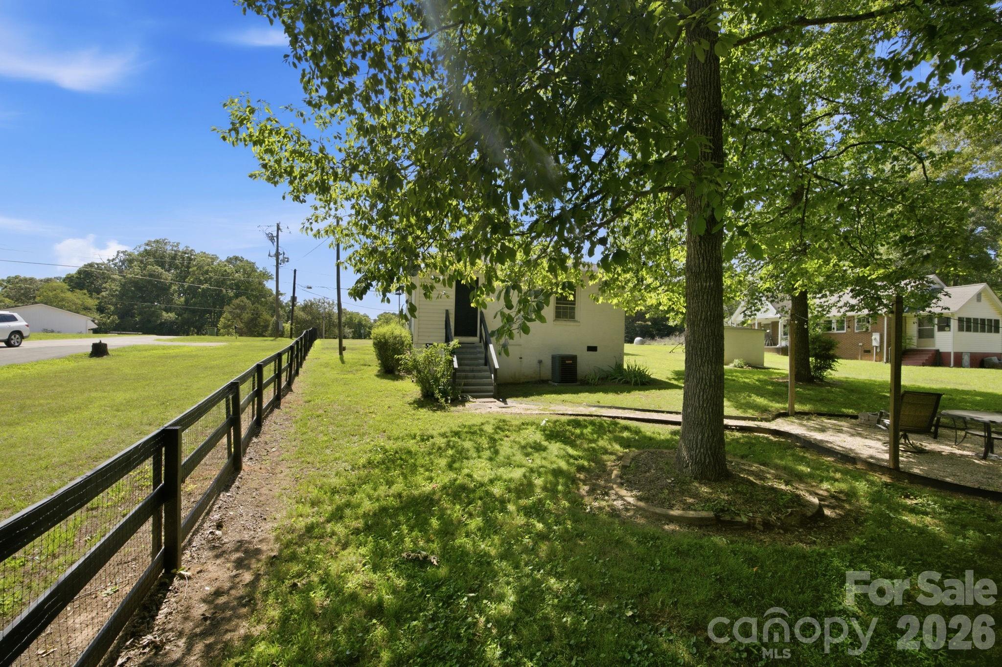 2693 Salem Church Road — Lincolnton