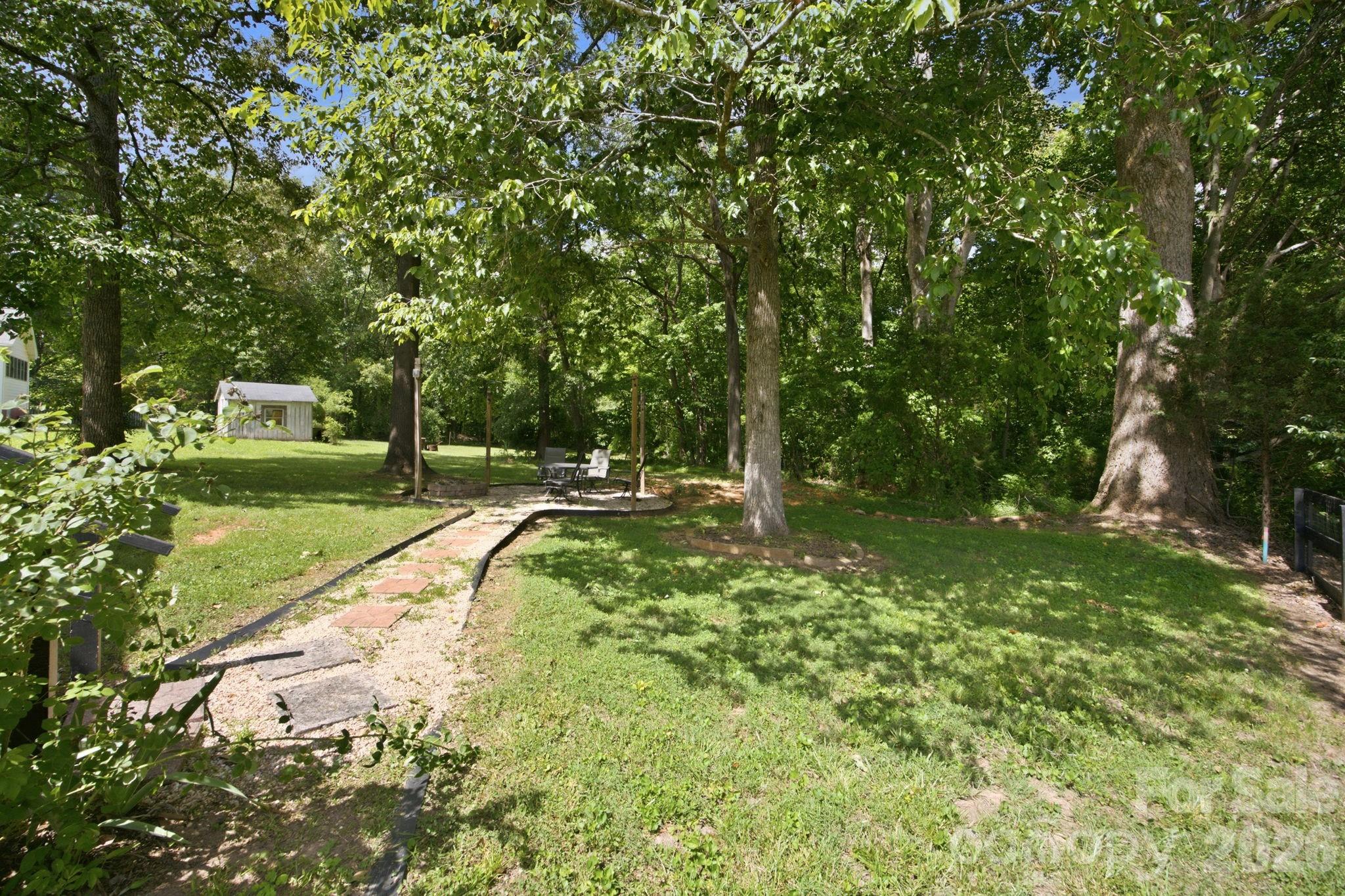 2693 Salem Church Road — Lincolnton