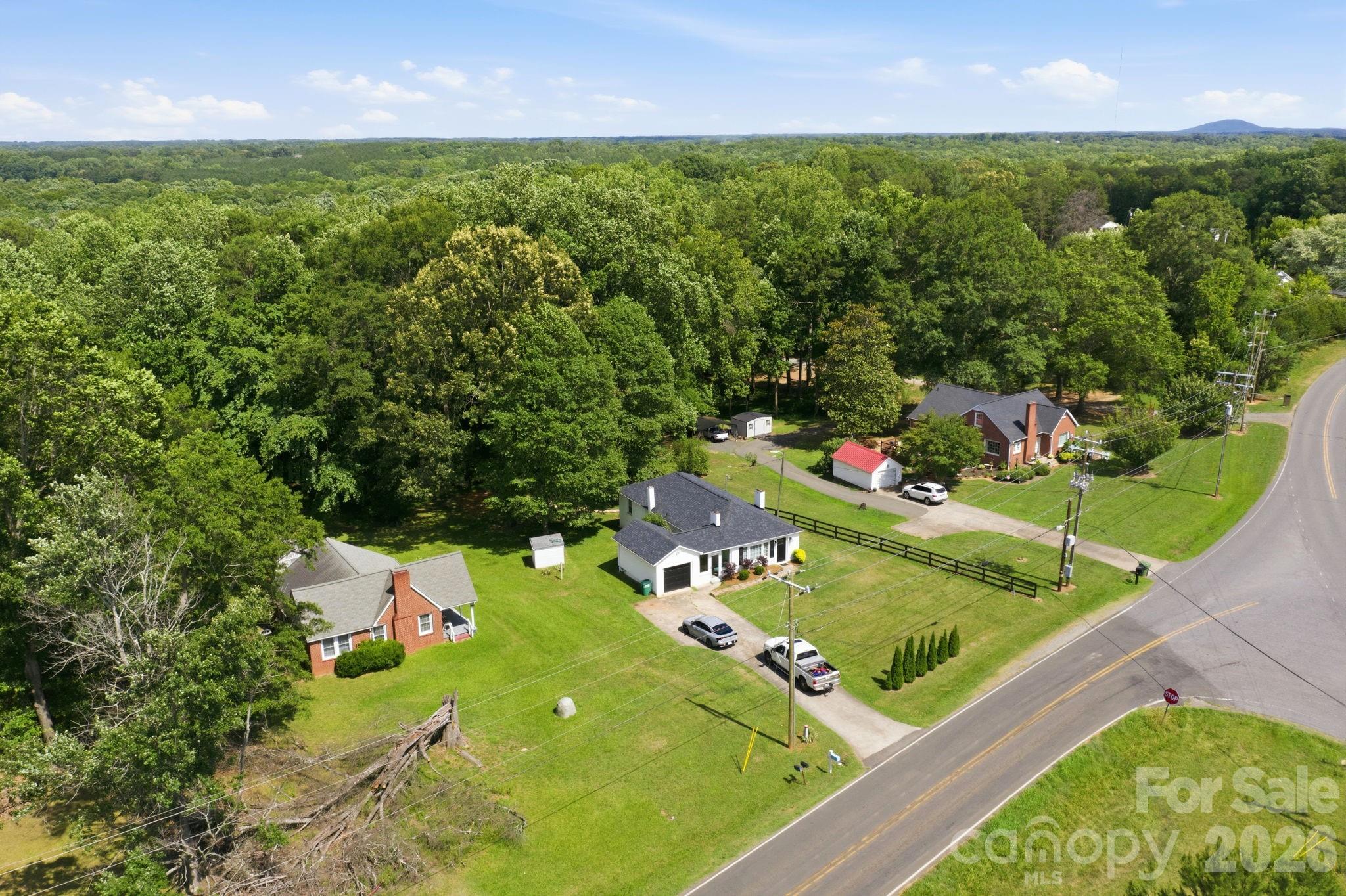 2693 Salem Church Road — Lincolnton