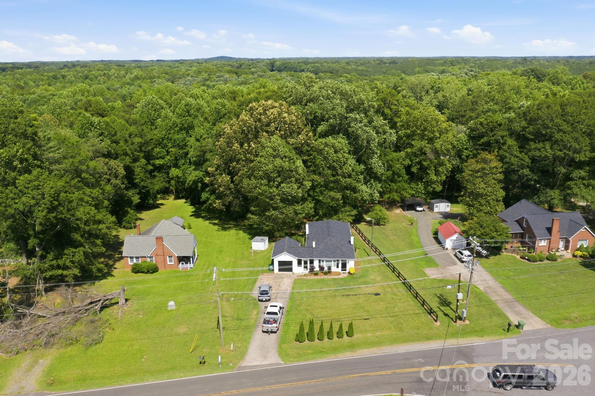2693 Salem Church Road — Lincolnton