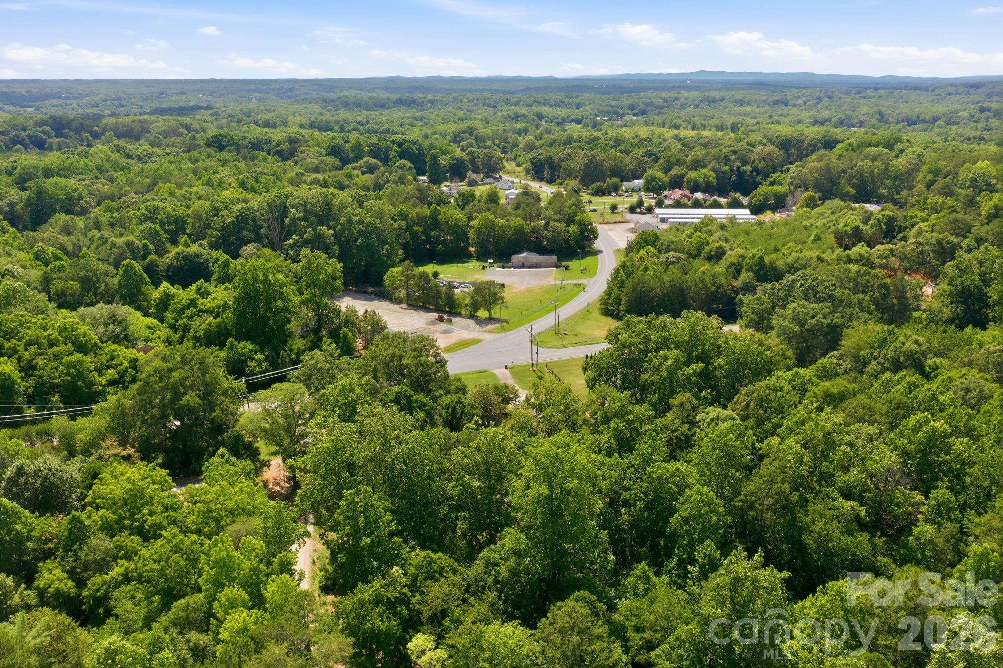 2693 Salem Church Road — Lincolnton