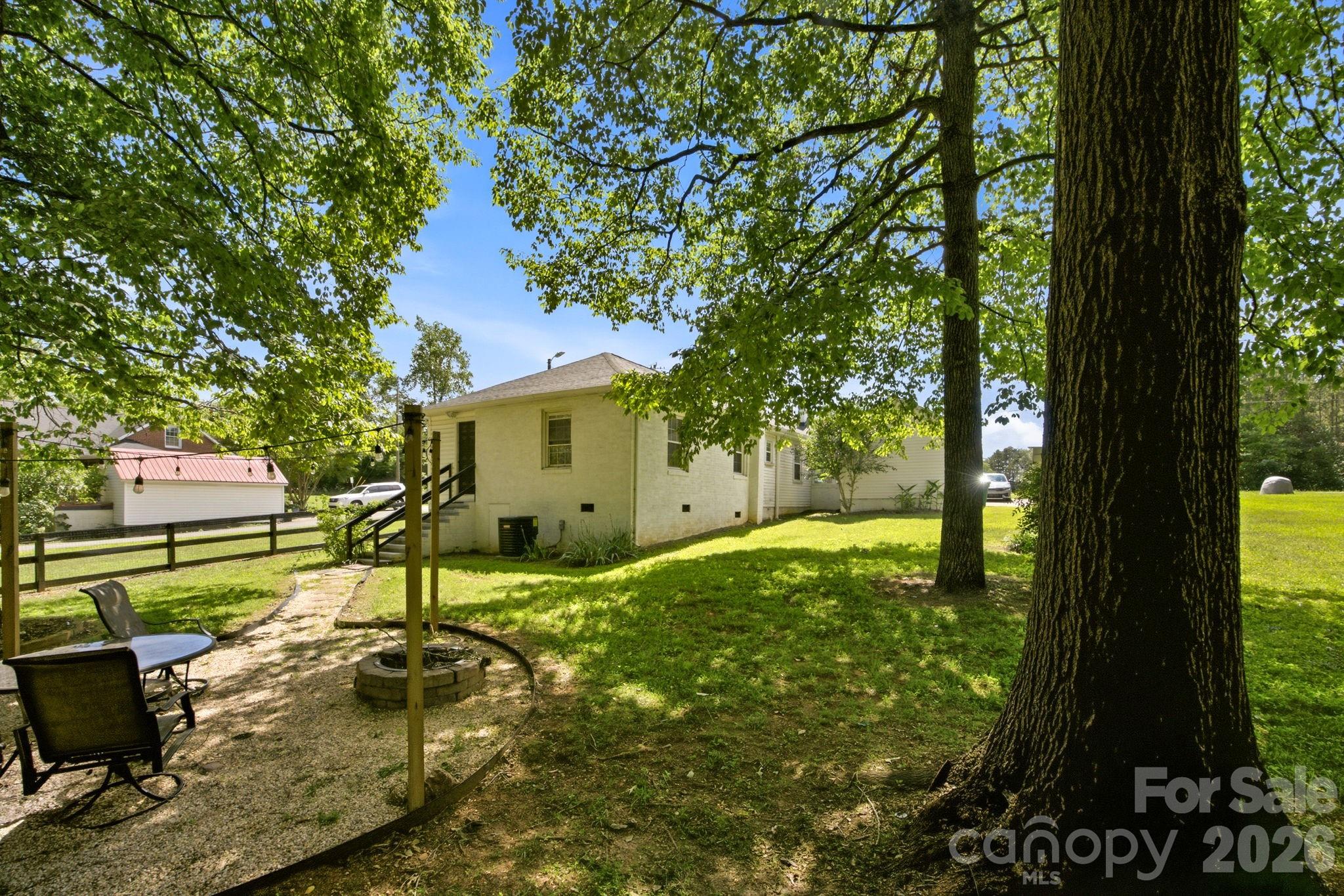2693 Salem Church Road — Lincolnton