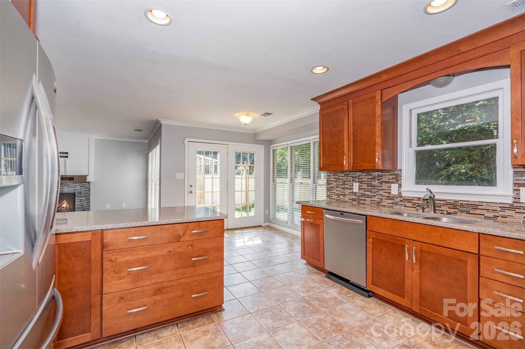 2213 Century Oaks Lane — Charlotte