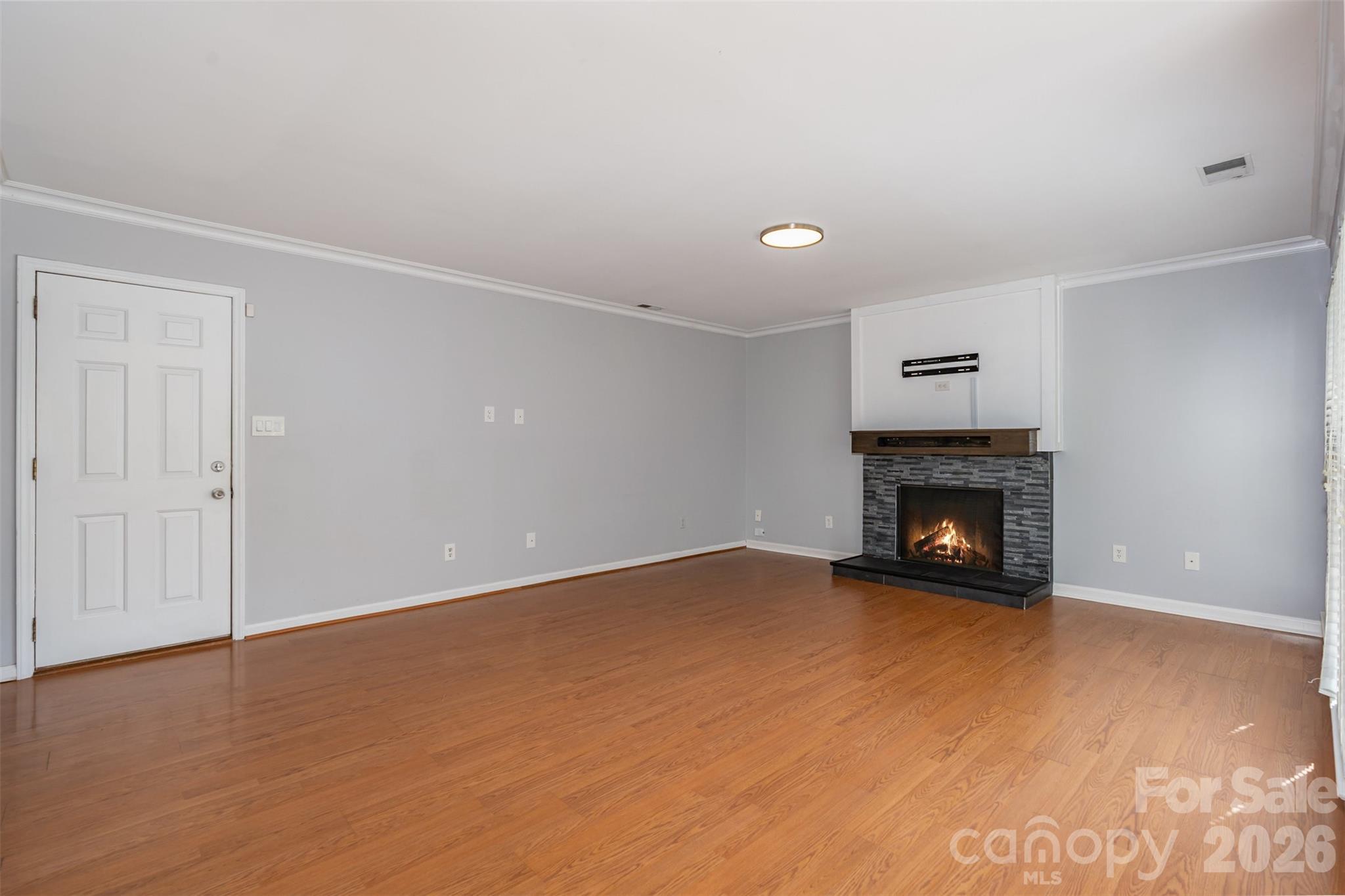 2213 Century Oaks Lane — Charlotte