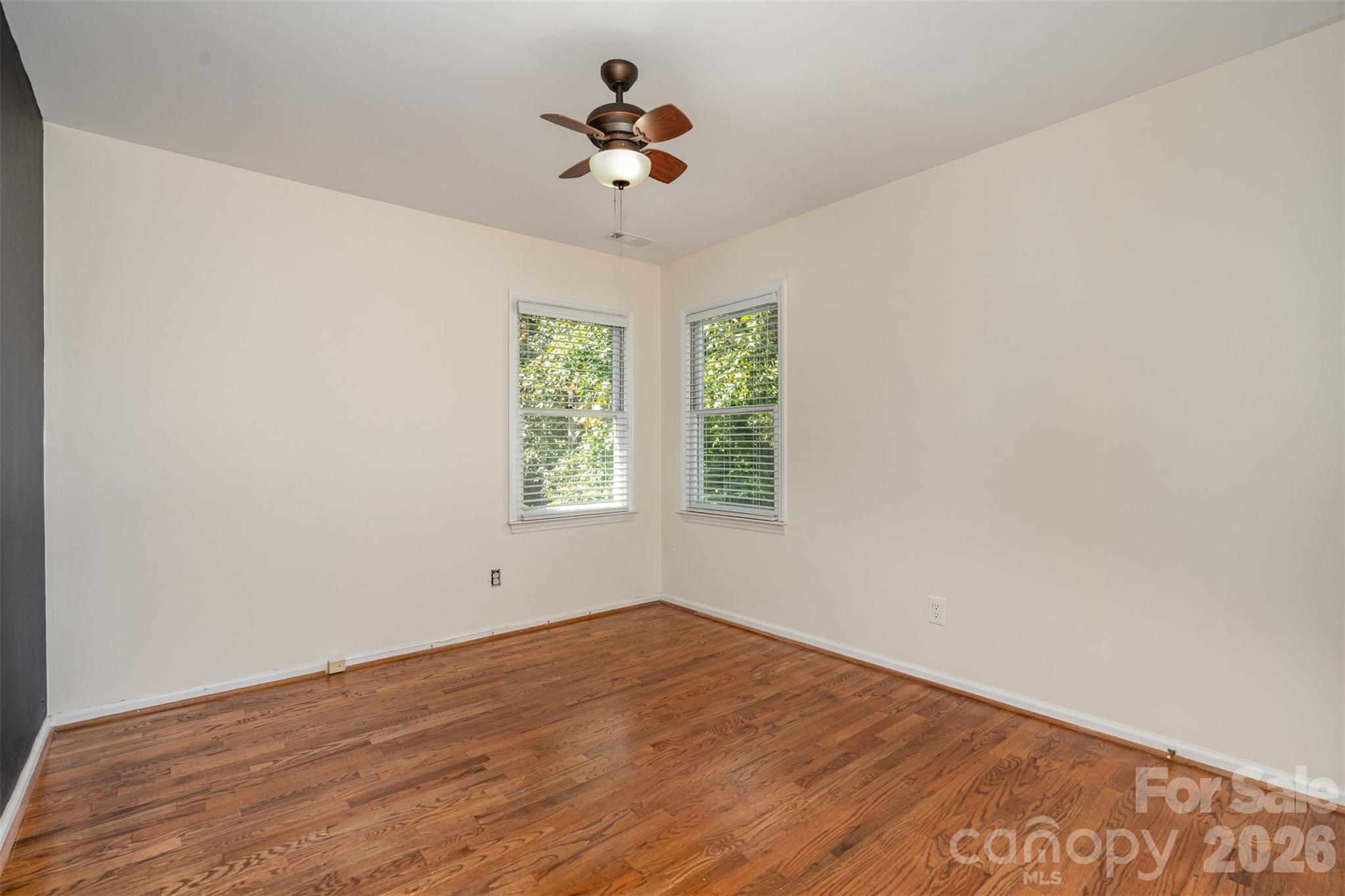 2213 Century Oaks Lane — Charlotte