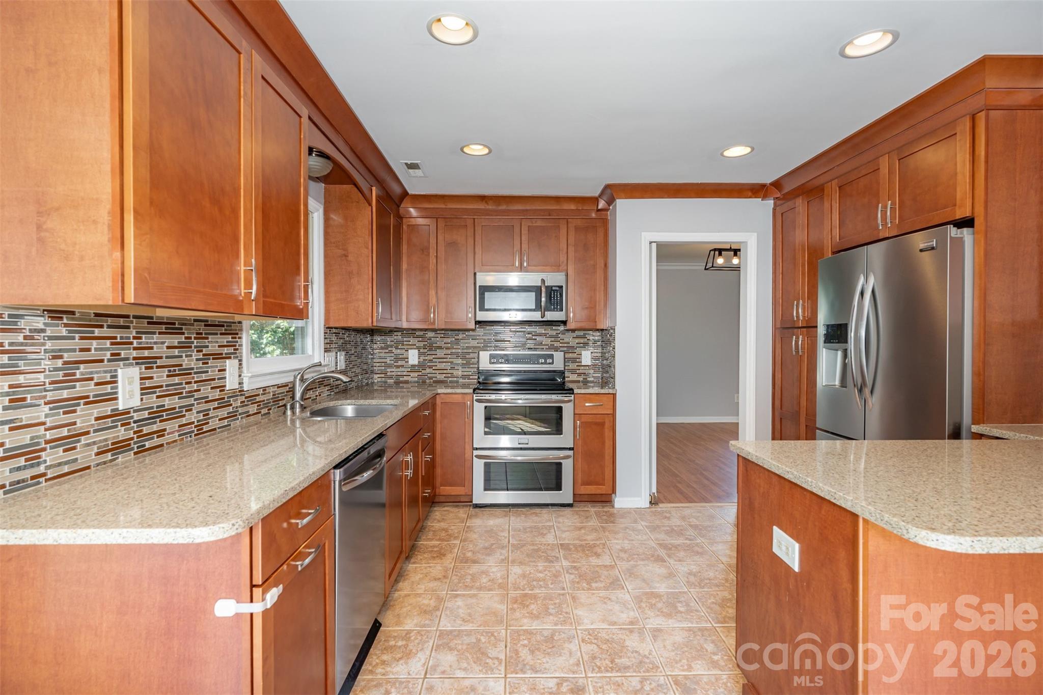 2213 Century Oaks Lane — Charlotte
