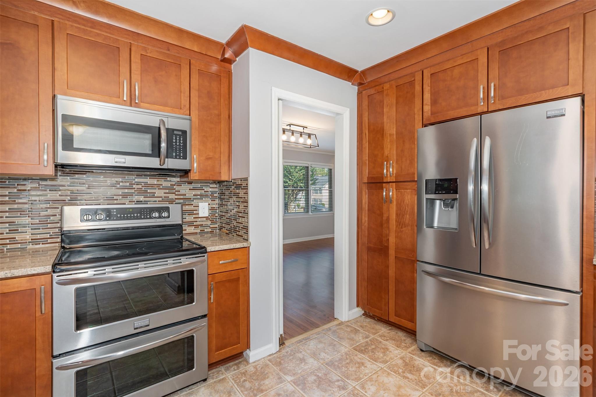 2213 Century Oaks Lane — Charlotte