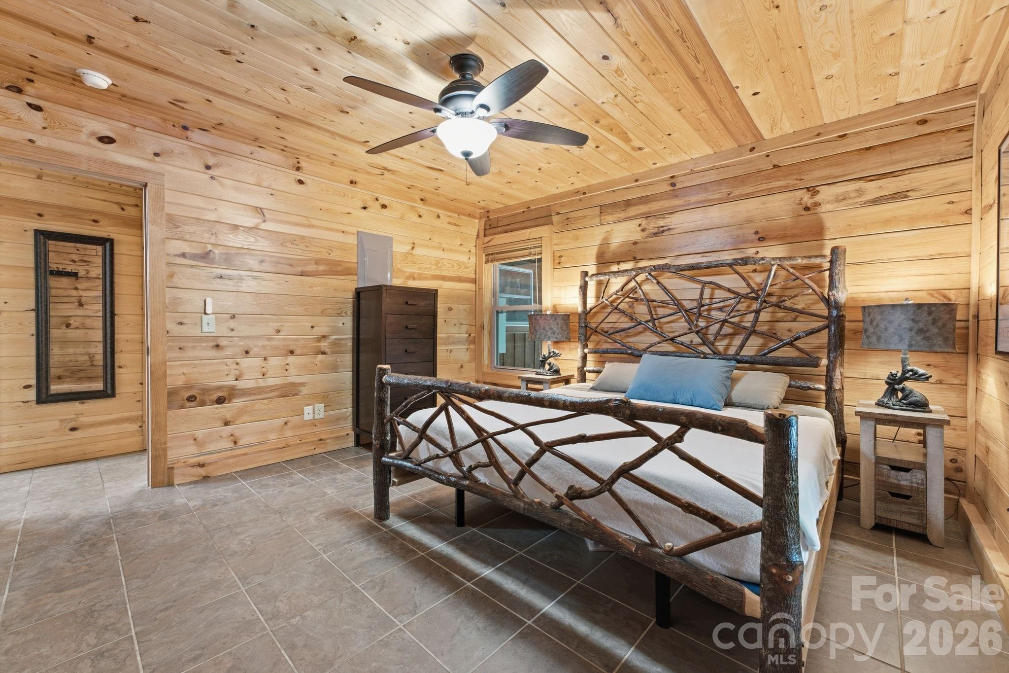 1026 High Top Mountain Road — Whittier