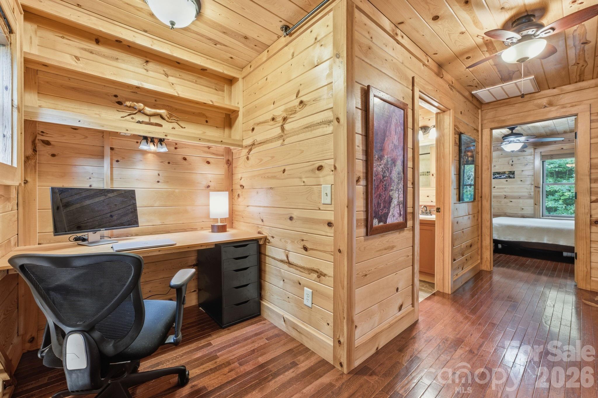 1026 High Top Mountain Road — Whittier