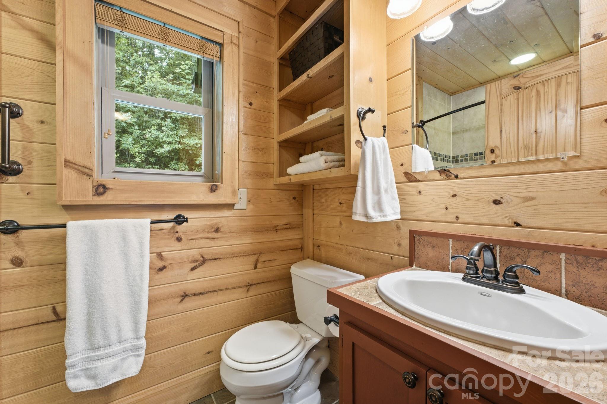 1026 High Top Mountain Road — Whittier