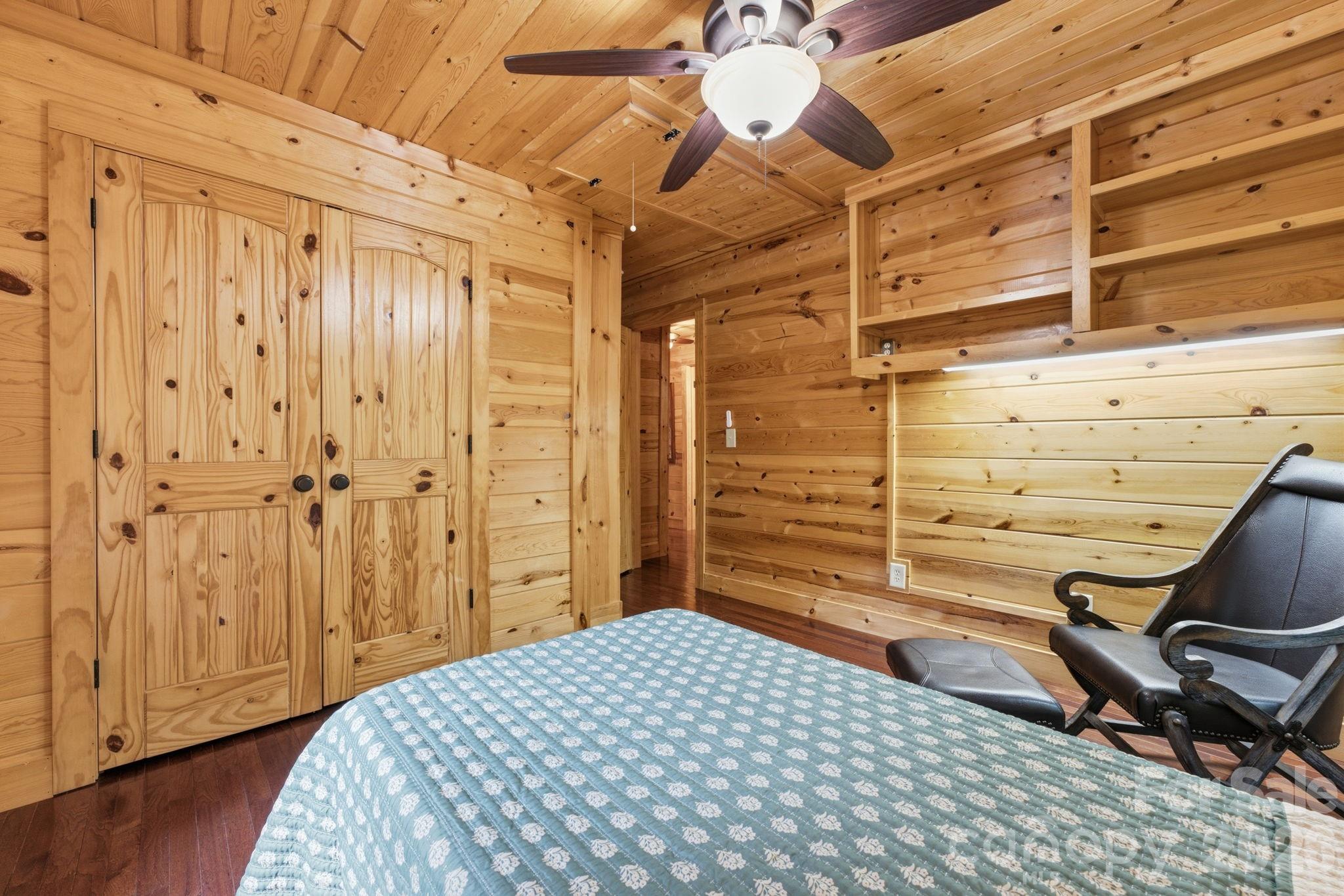 1026 High Top Mountain Road — Whittier