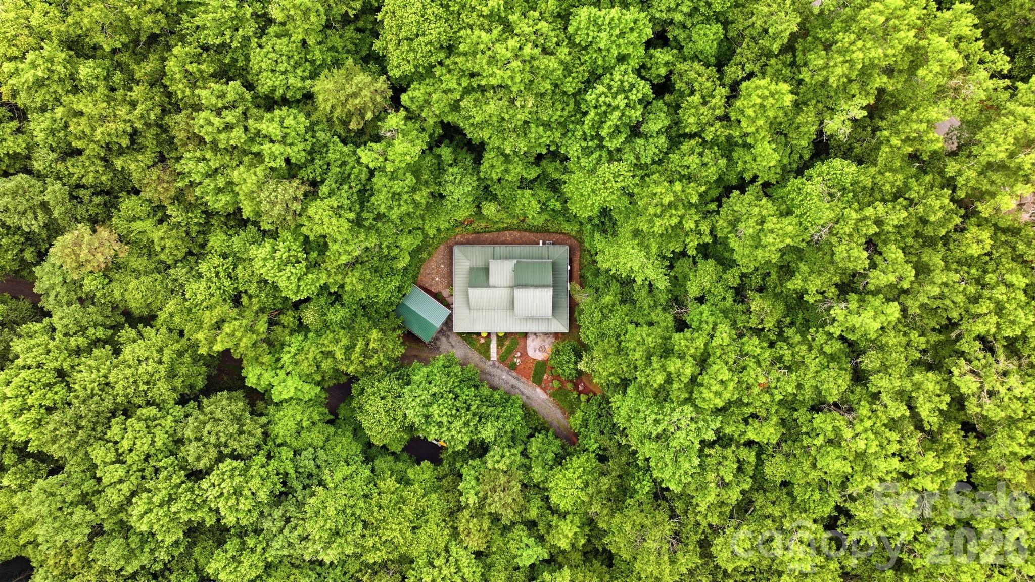 1026 High Top Mountain Road — Whittier