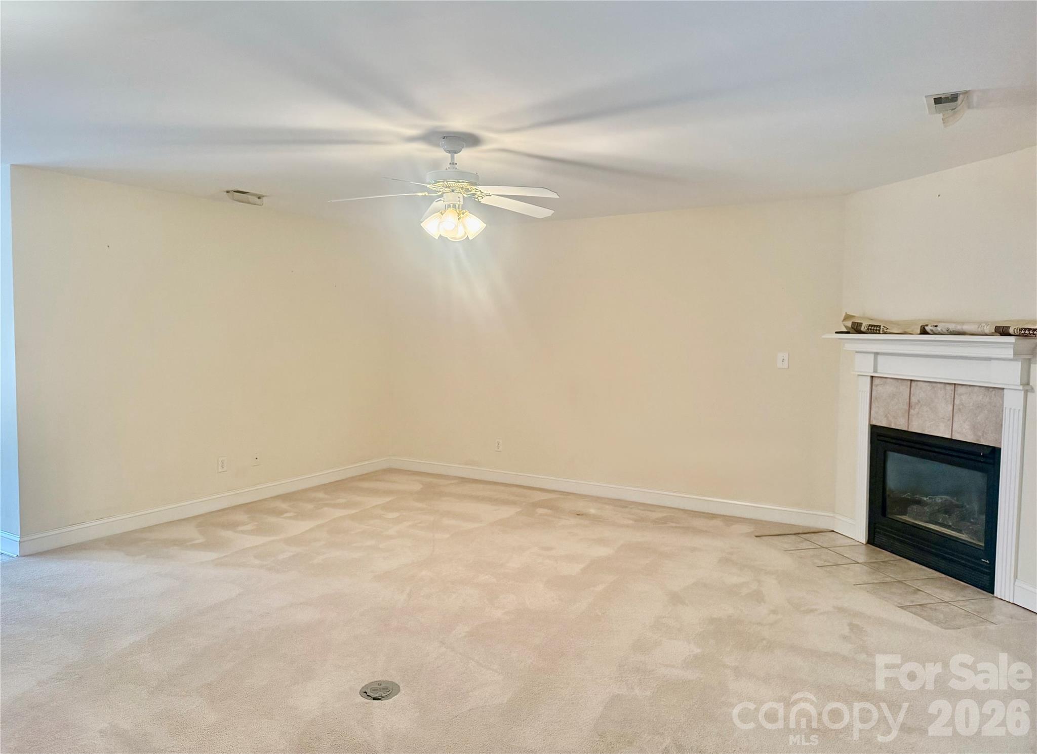 112 Mooreland Drive NE — Conover