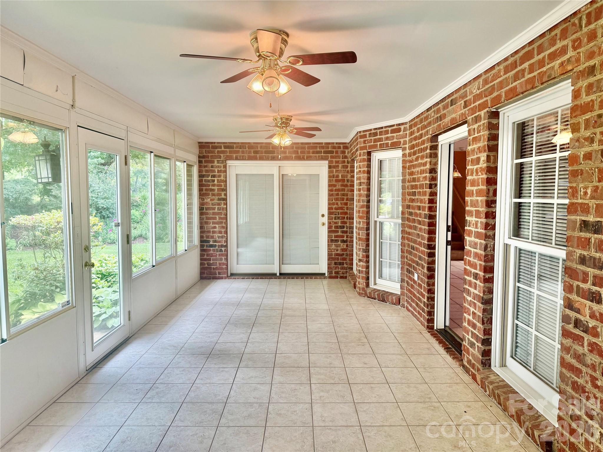 112 Mooreland Drive NE — Conover