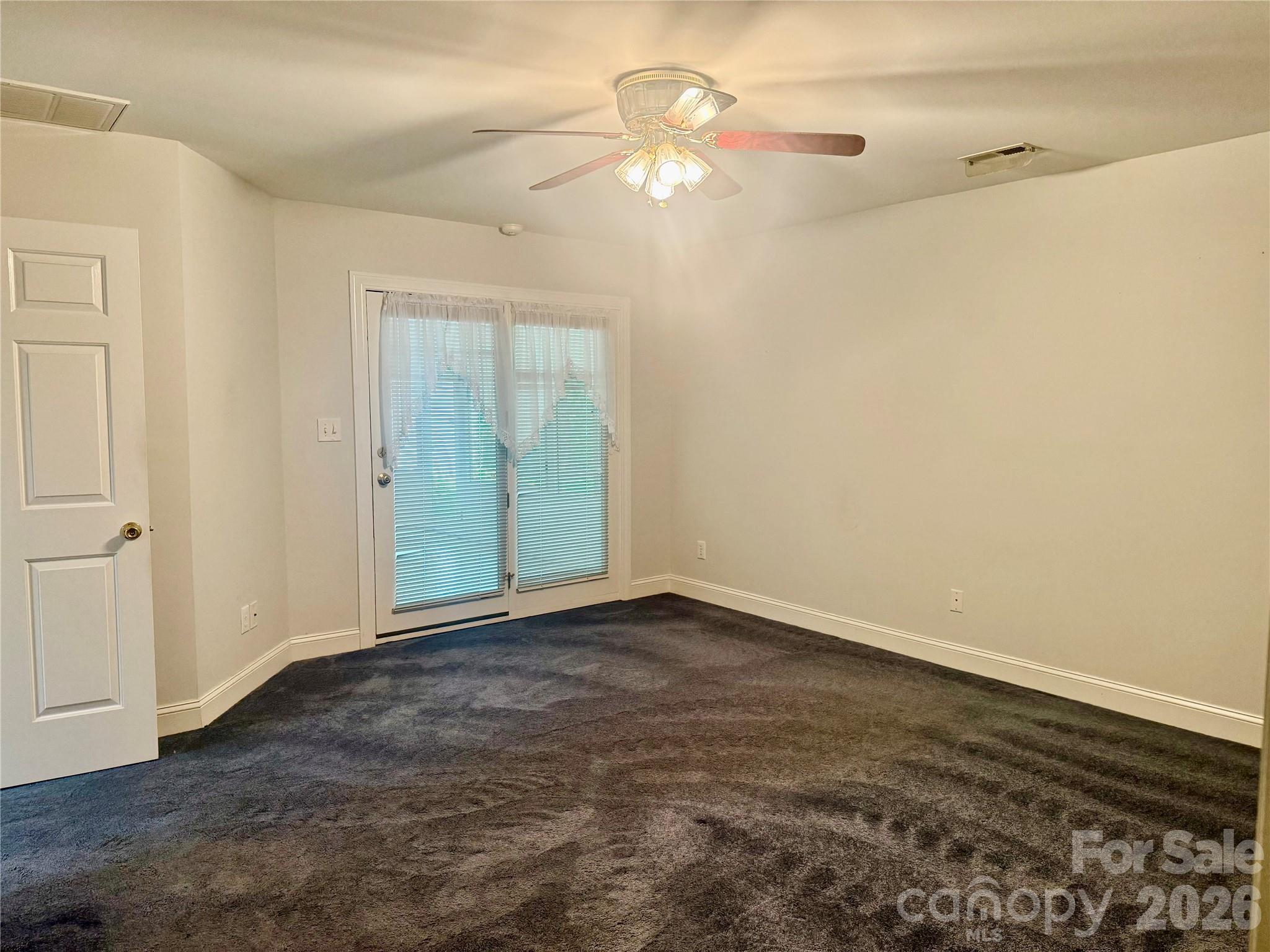 112 Mooreland Drive NE — Conover
