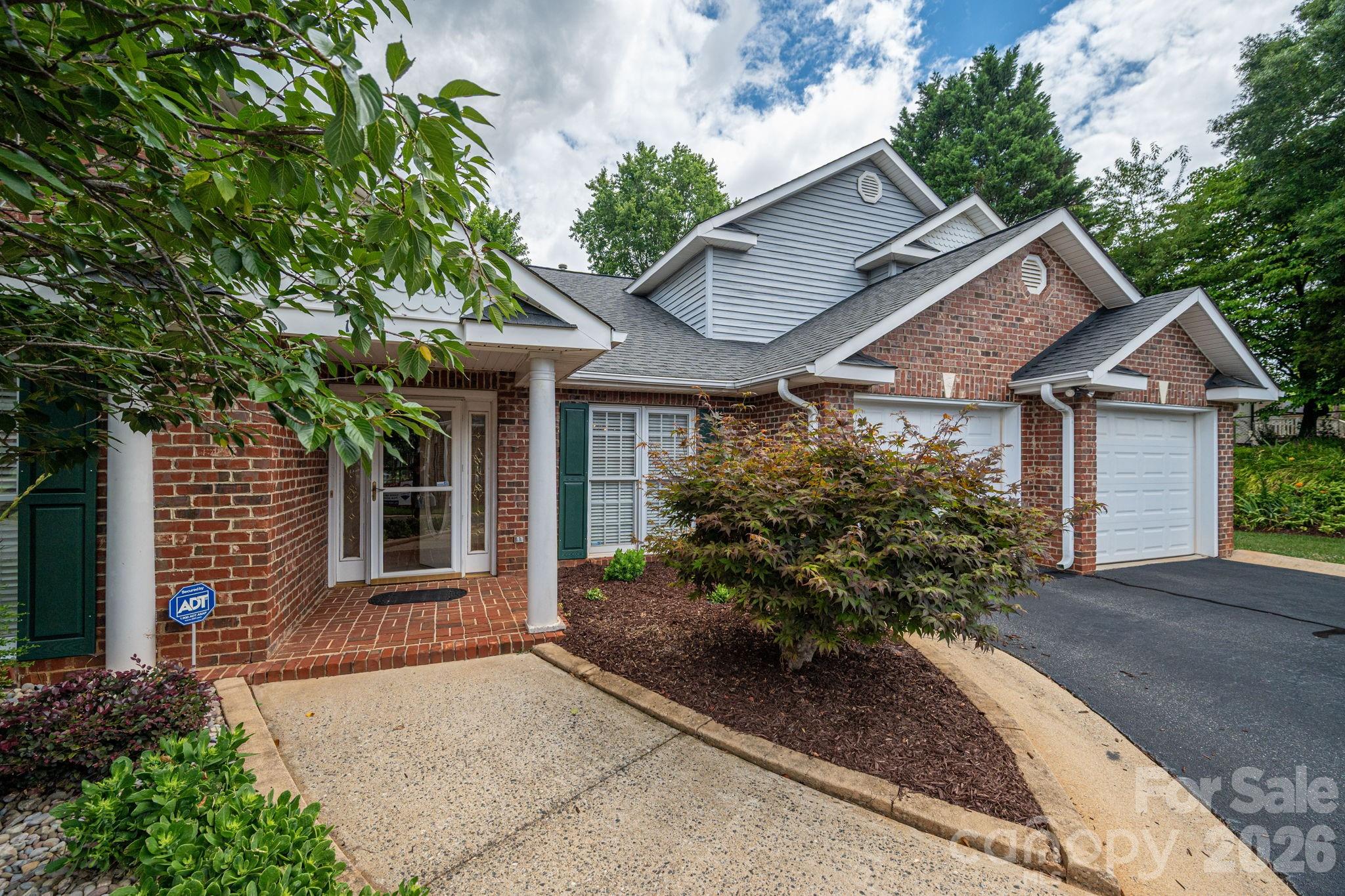 112 Mooreland Drive NE — Conover
