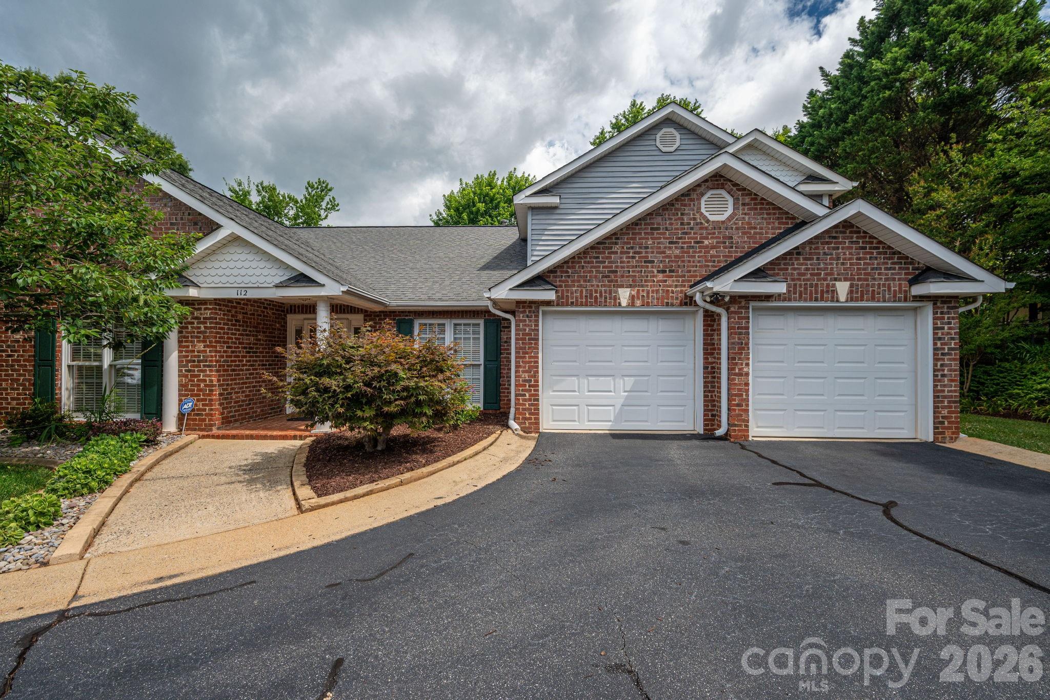112 Mooreland Drive NE — Conover
