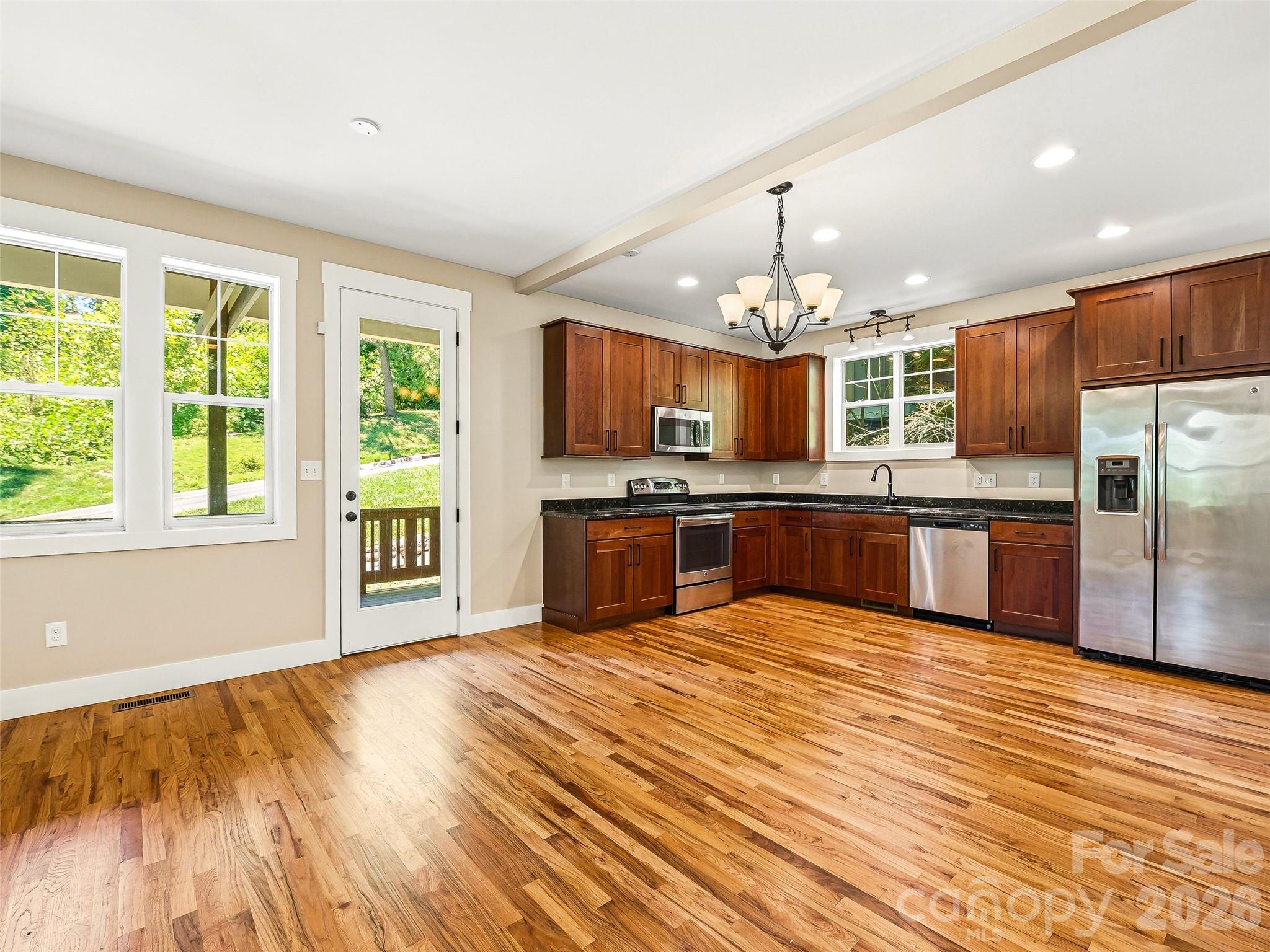 25 Shady Park Lane — Asheville