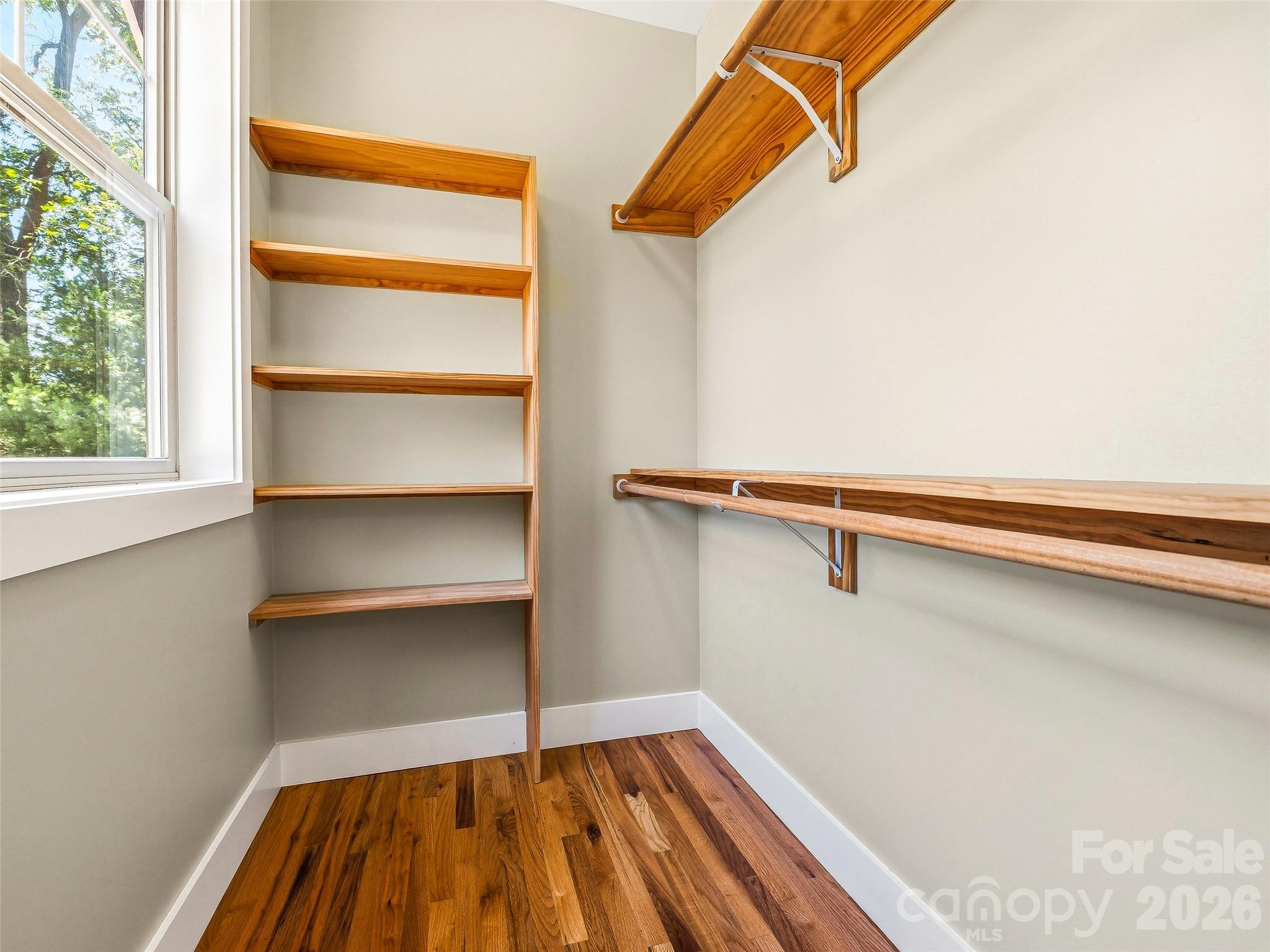 25 Shady Park Lane — Asheville