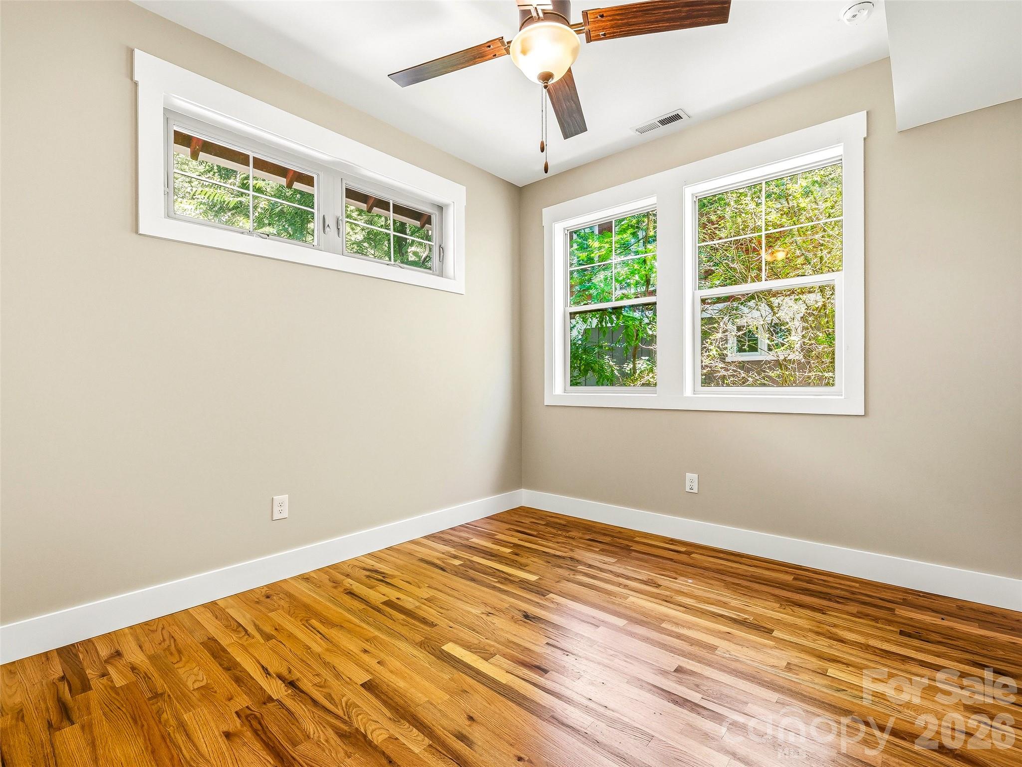 25 Shady Park Lane — Asheville