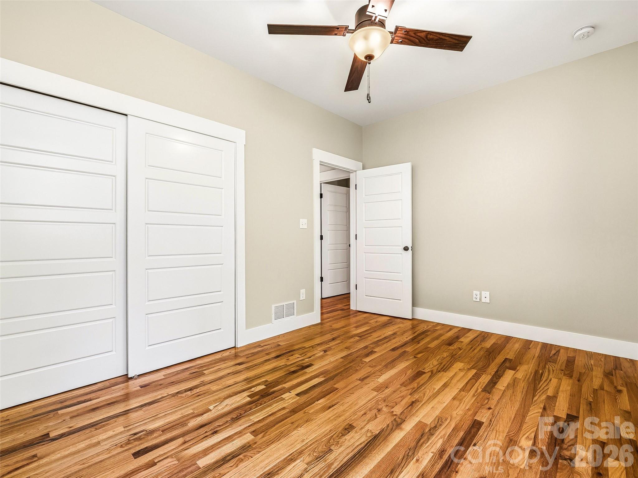 25 Shady Park Lane — Asheville