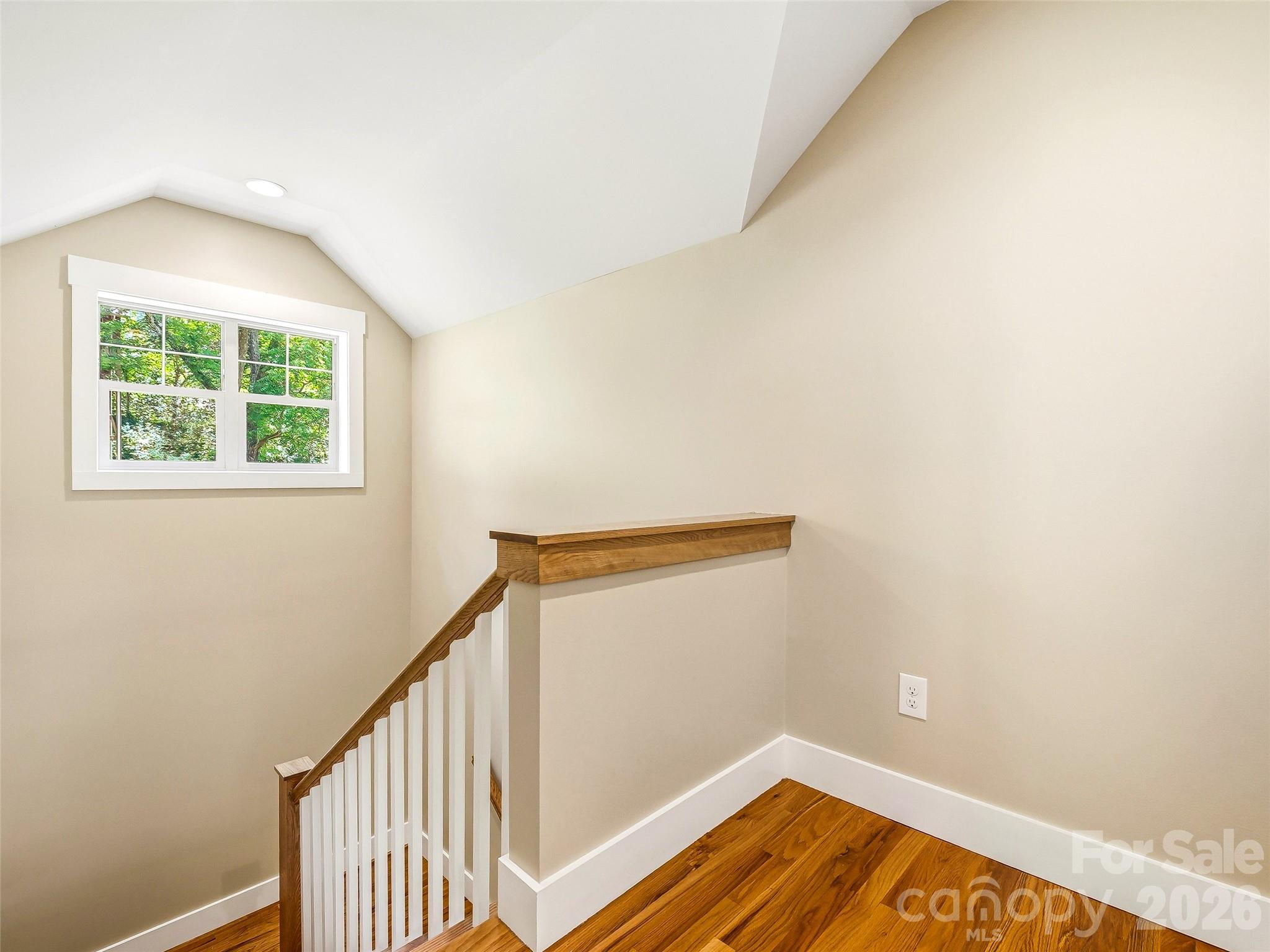 25 Shady Park Lane — Asheville