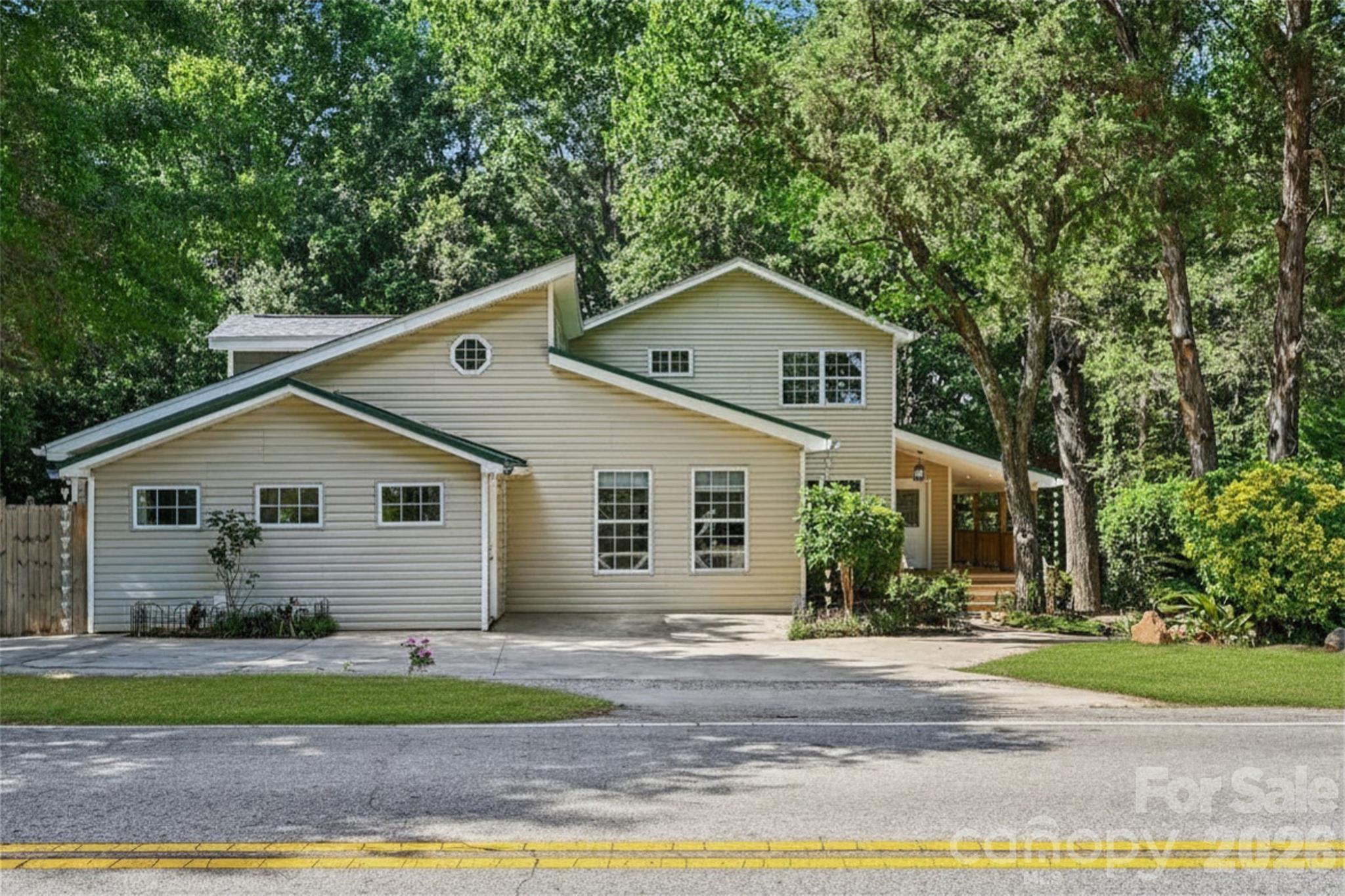 1516 Hensley Road — Fort Mill