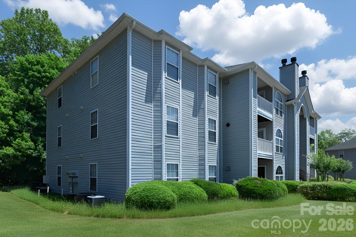 5008 Lawndale Drive — Greensboro