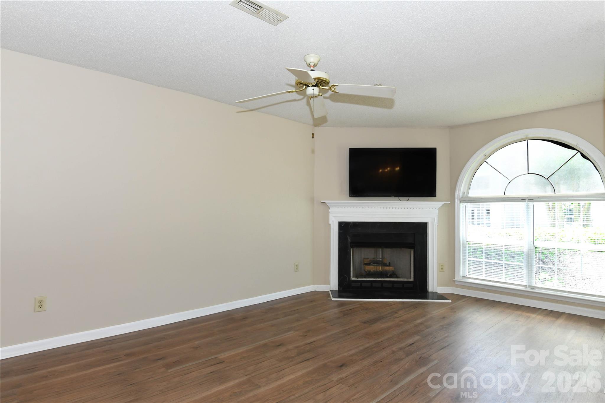 5008 Lawndale Drive — Greensboro