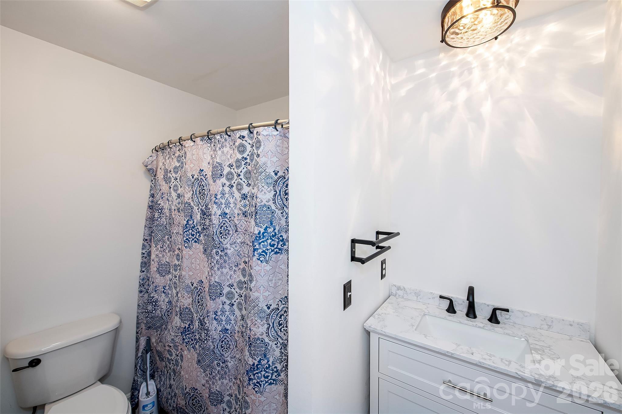 8327 Loma Linda Lane — Waxhaw