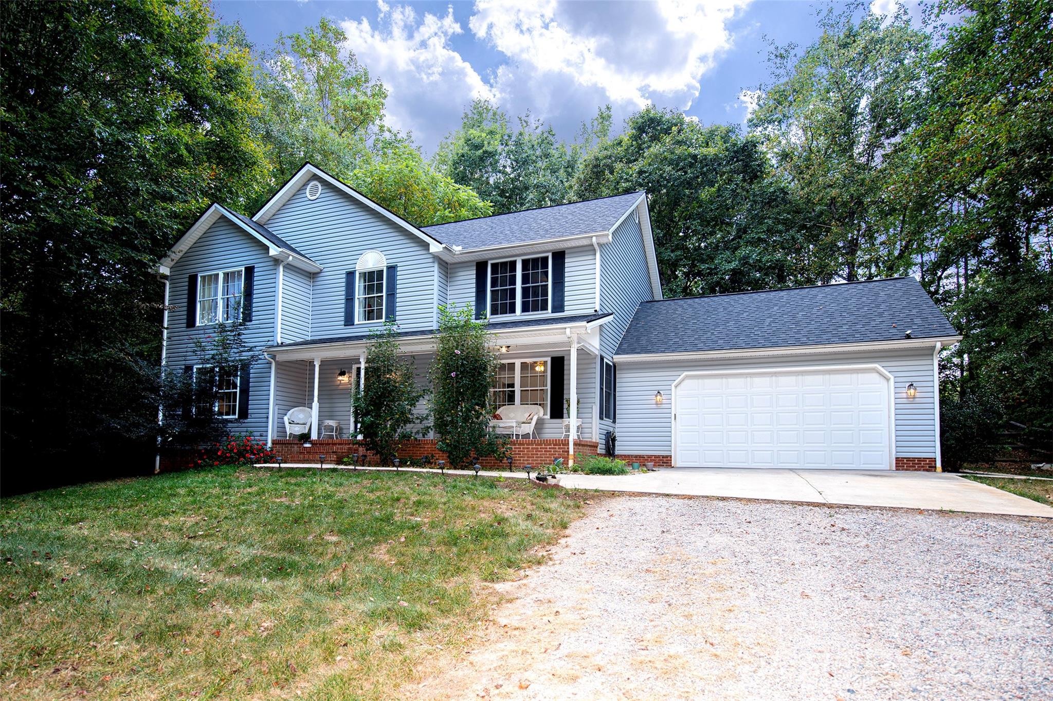 8327 Loma Linda Lane — Waxhaw