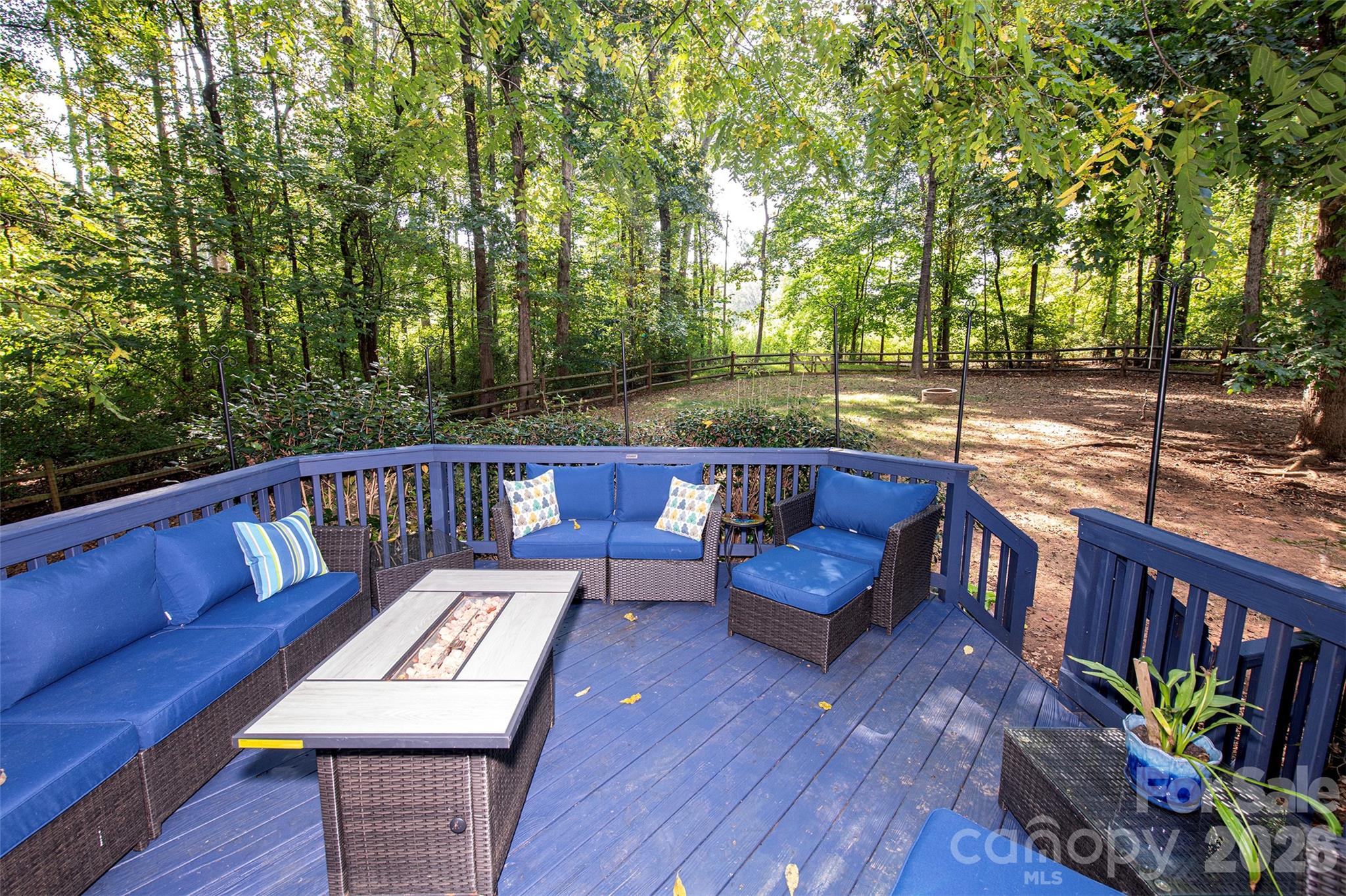 8327 Loma Linda Lane — Waxhaw