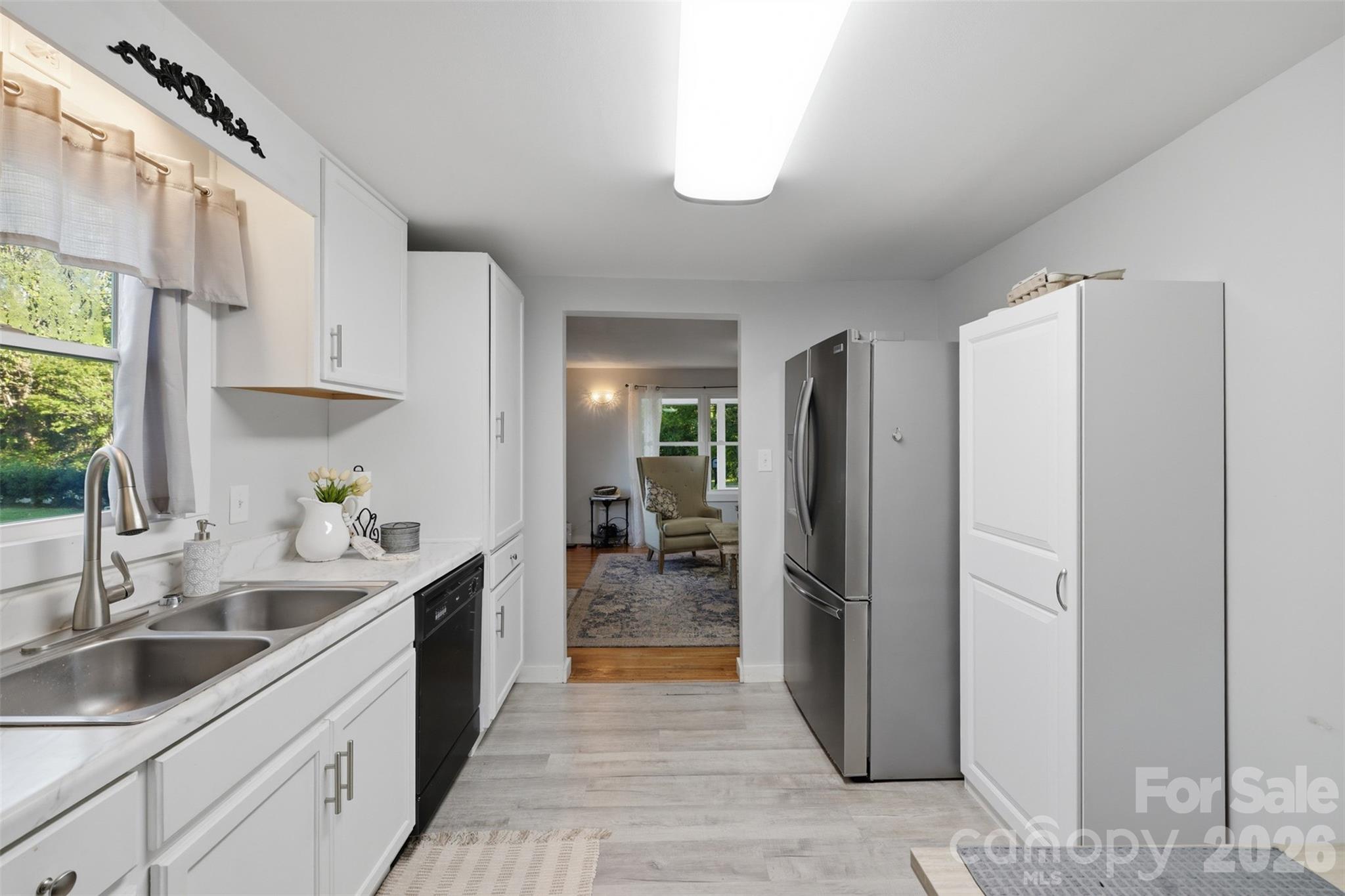 32 W Highland Avenue — Granite Falls