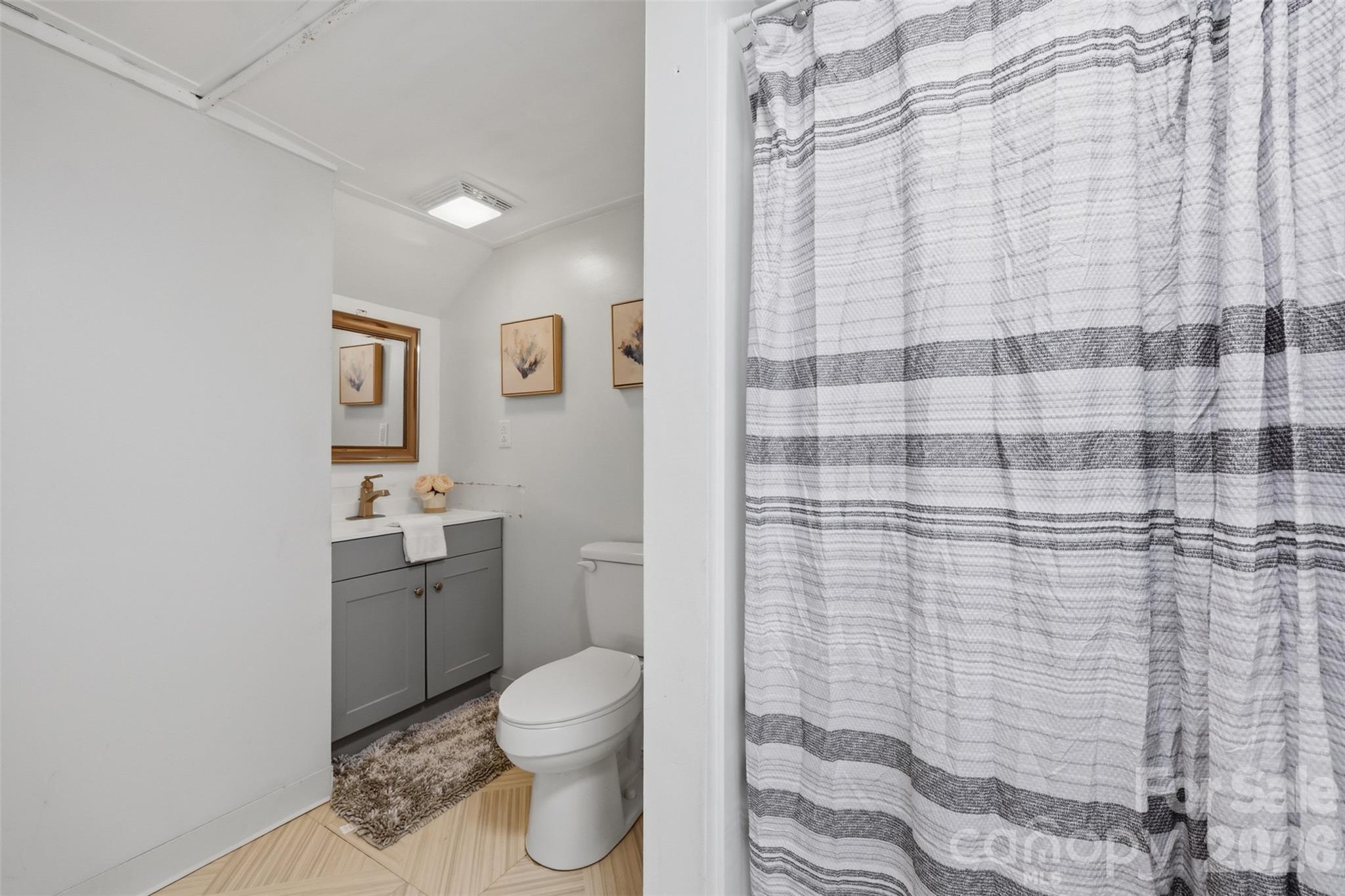 32 W Highland Avenue — Granite Falls