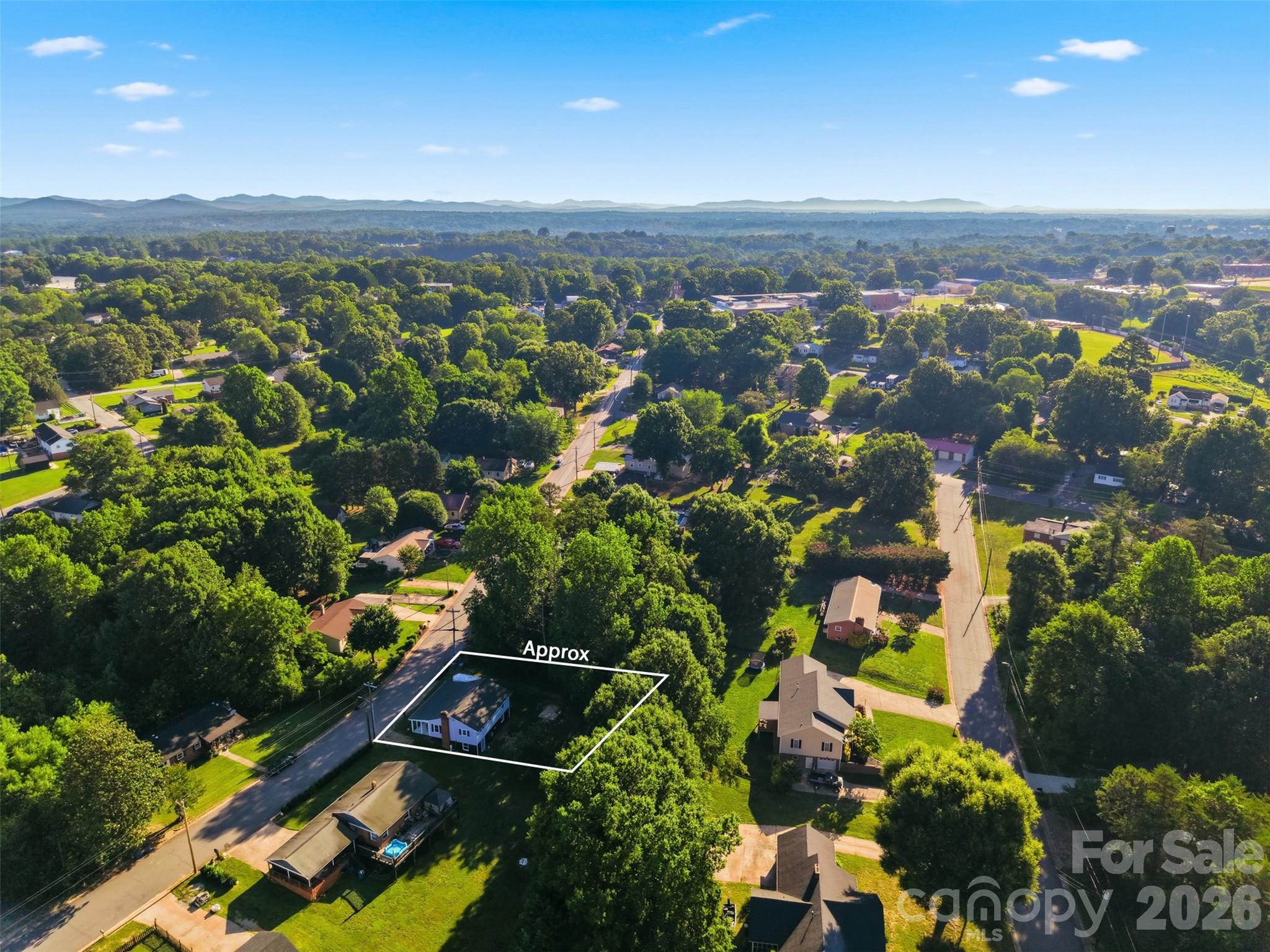 32 W Highland Avenue — Granite Falls