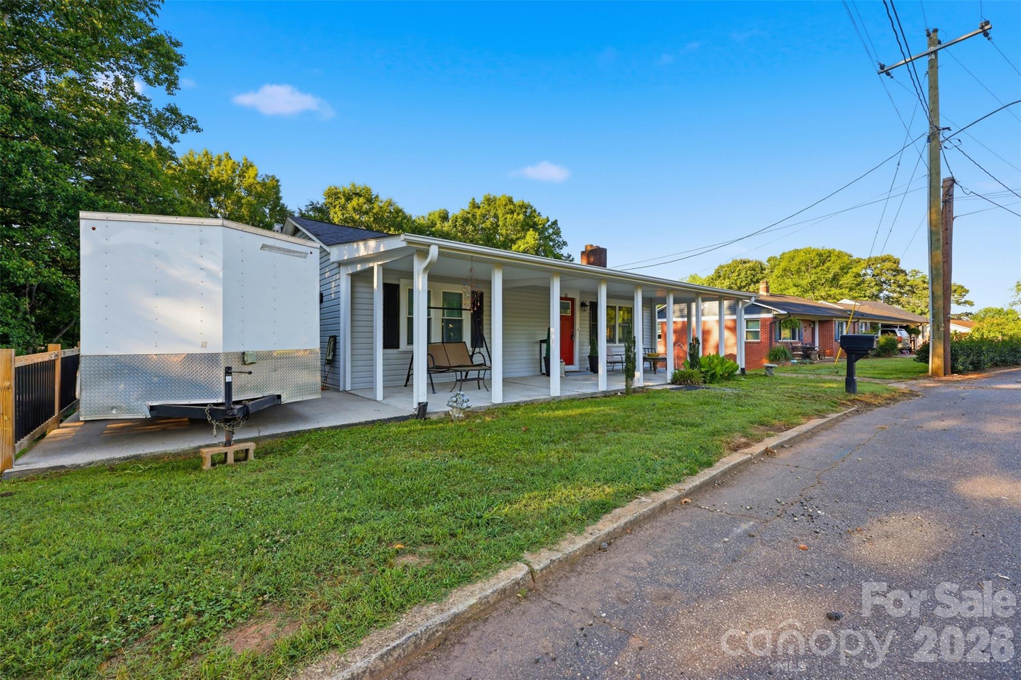 32 W Highland Avenue — Granite Falls