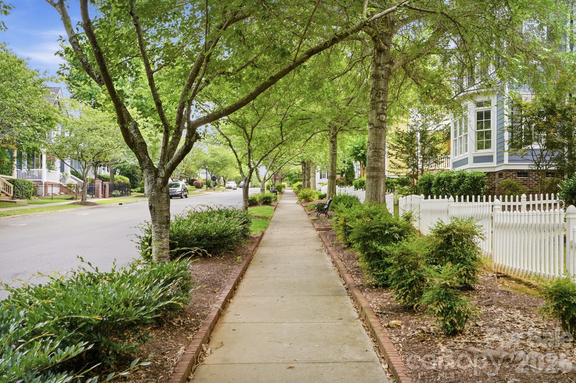716 Shady Grove Crossing — Fort Mill