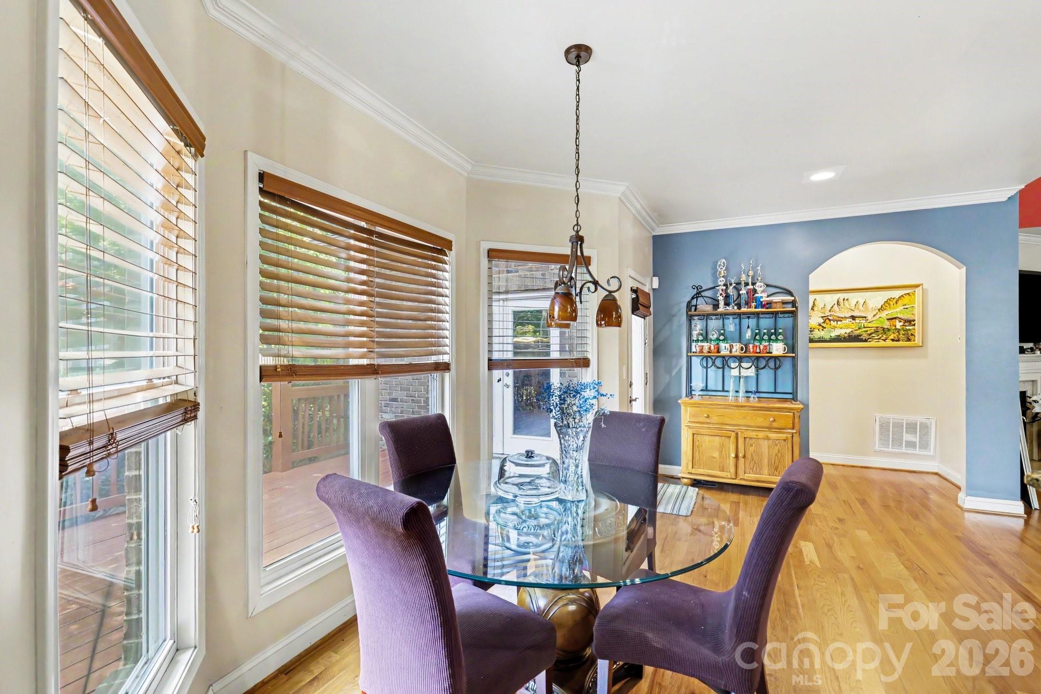10130 Fairlea Drive — Charlotte
