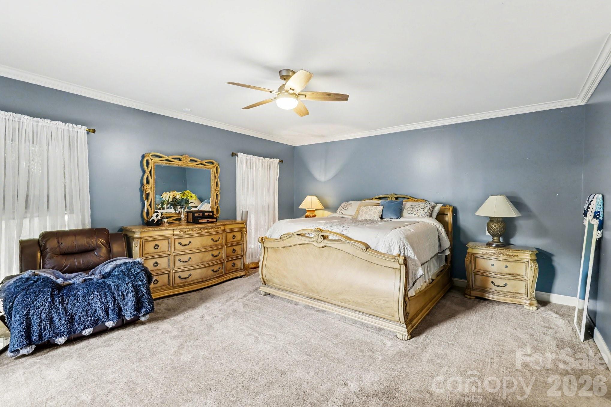 10130 Fairlea Drive — Charlotte