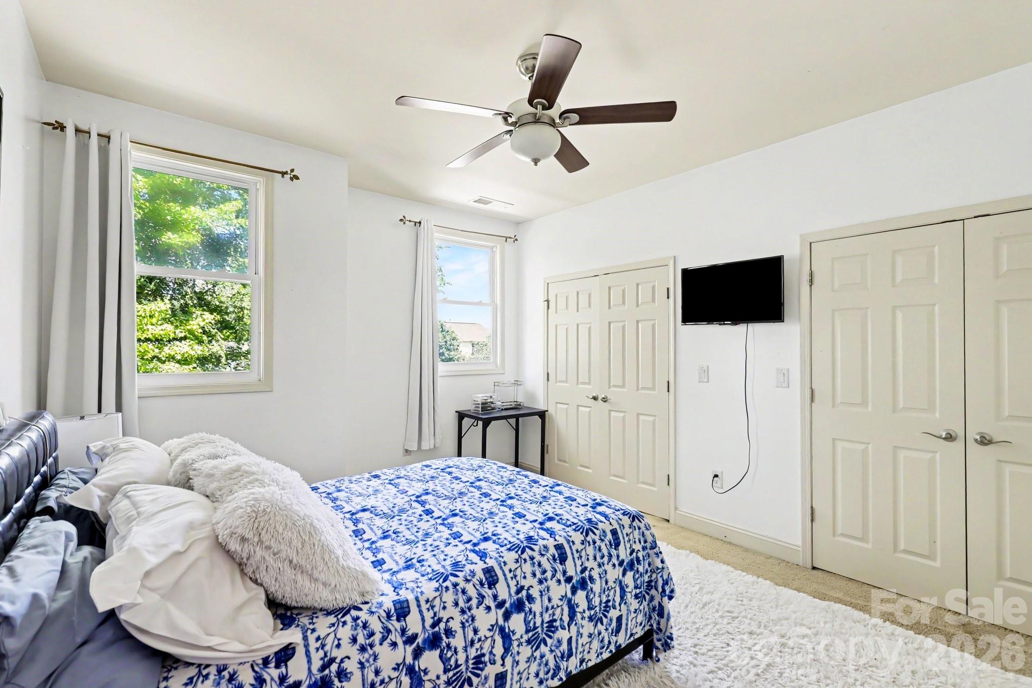 10130 Fairlea Drive — Charlotte