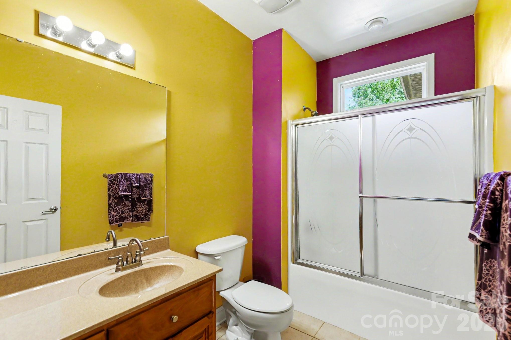 10130 Fairlea Drive — Charlotte